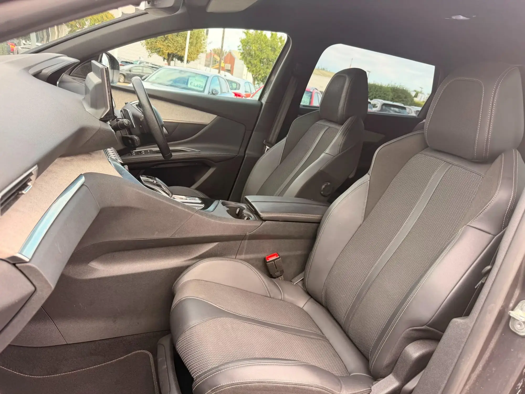 Peugeot 5008 Image 19