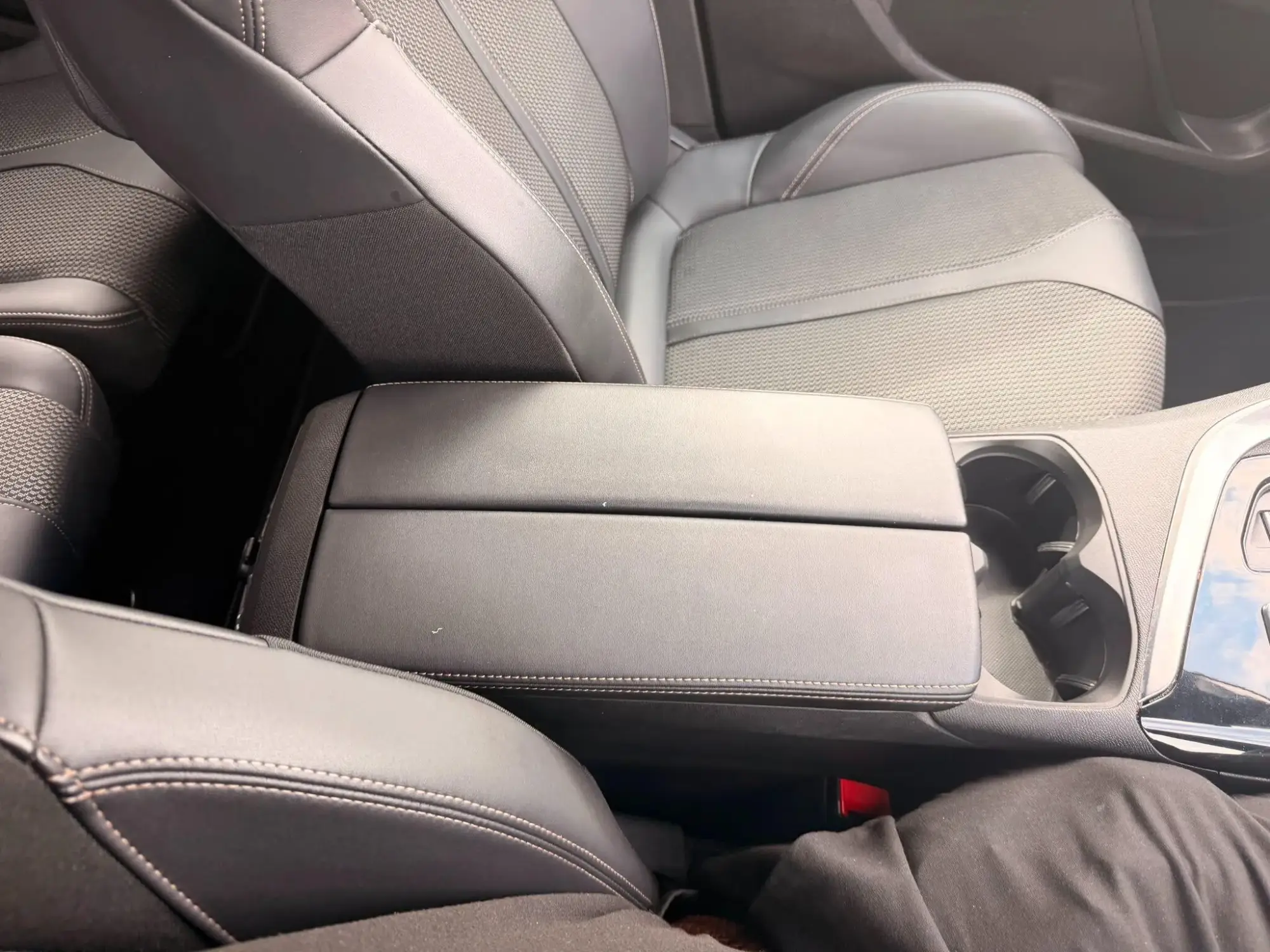 Peugeot 5008 Image 34