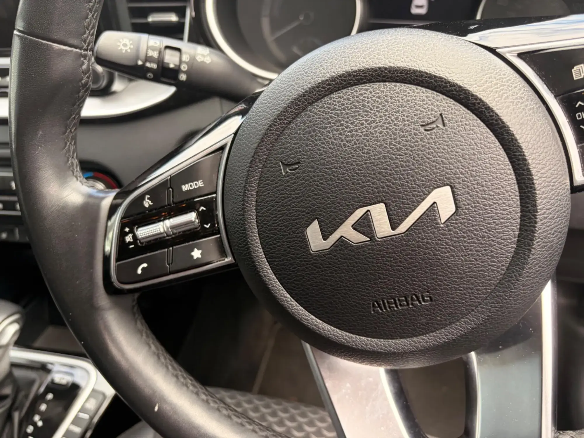 Kia XCeed Plug-In Hybrid Image 24 Kia XCeed Plug-In Hybrid Image 24