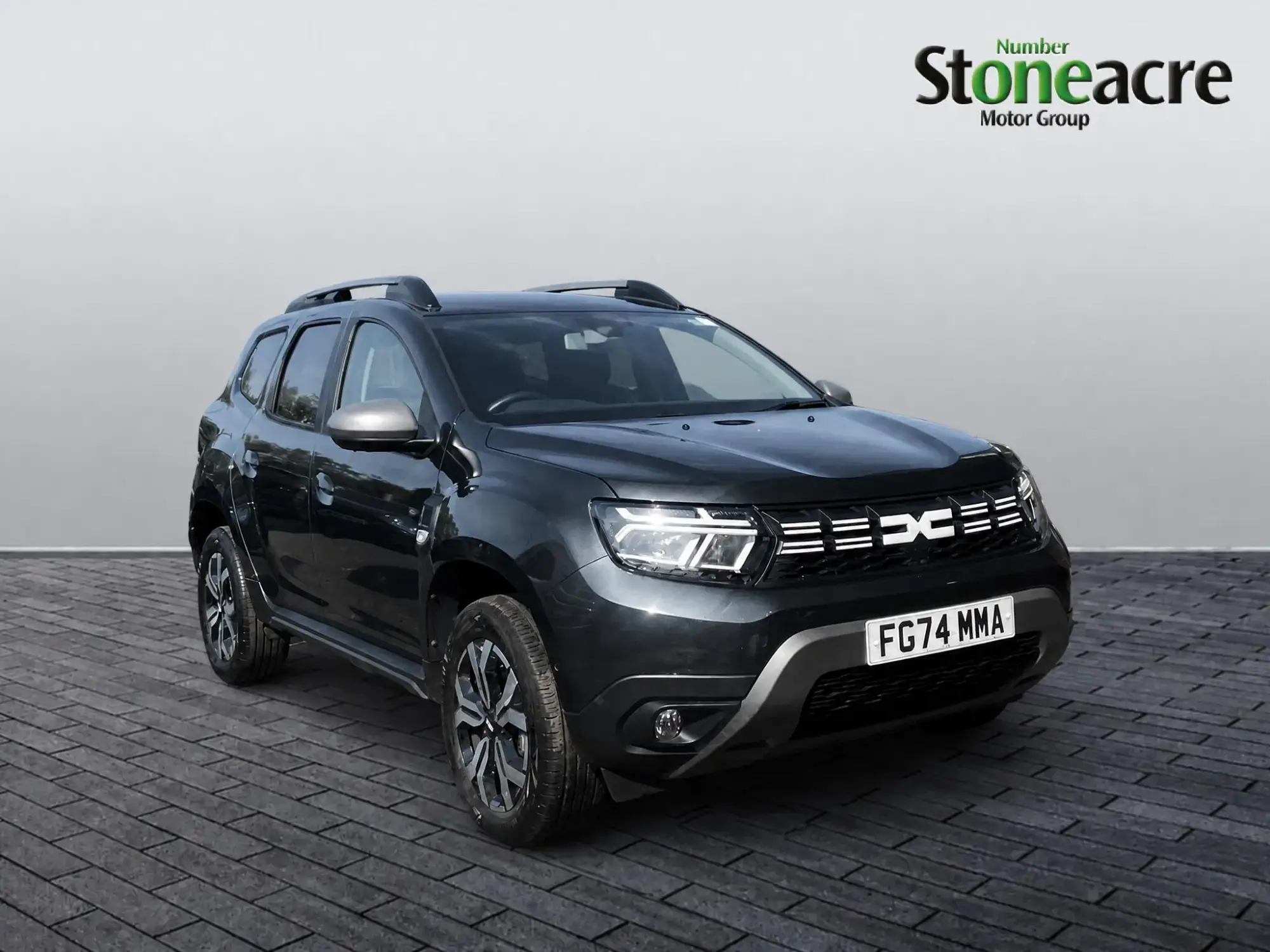 Dacia Duster Image 1