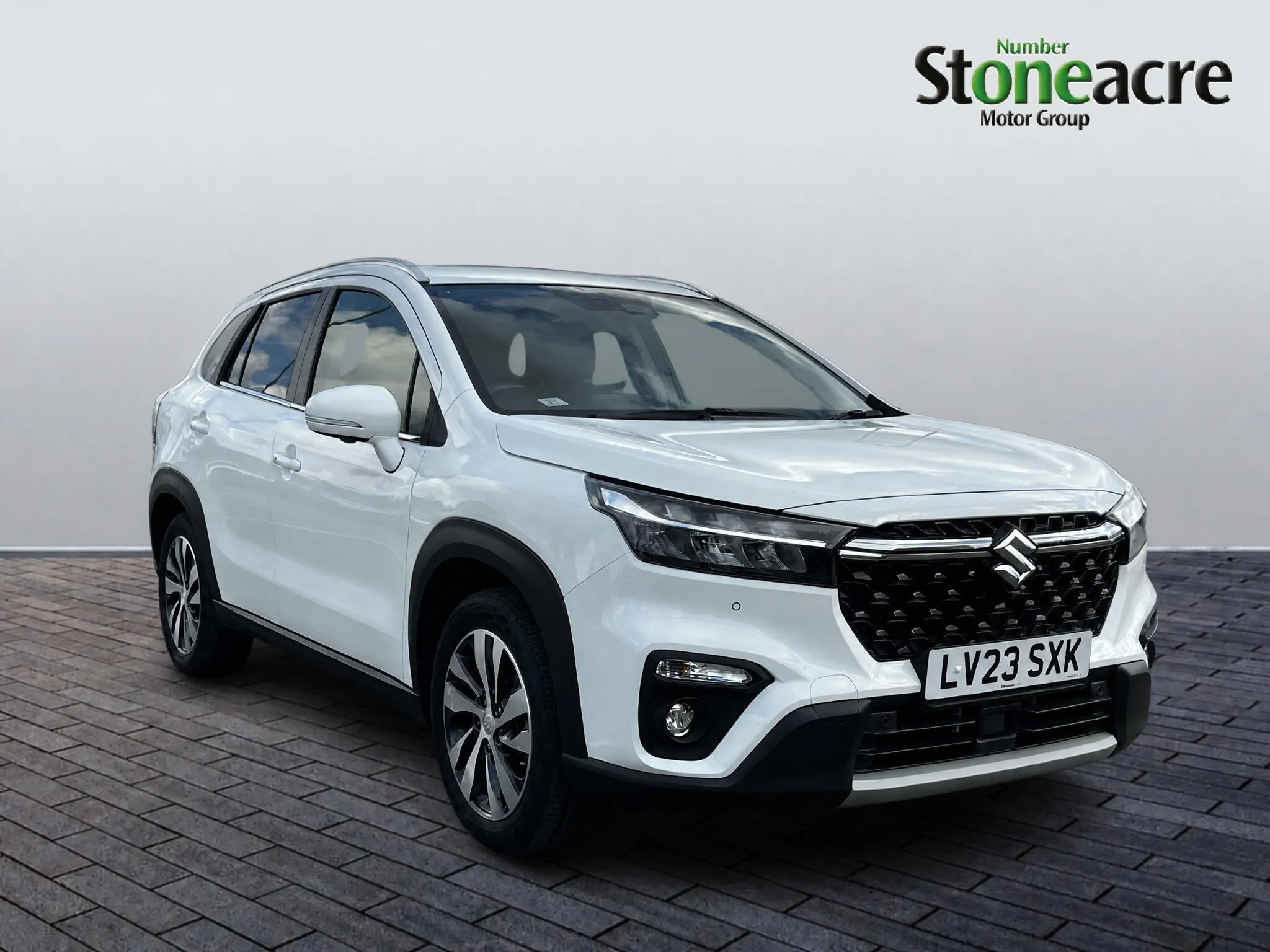 Suzuki S-Cross Hybrid listing photo