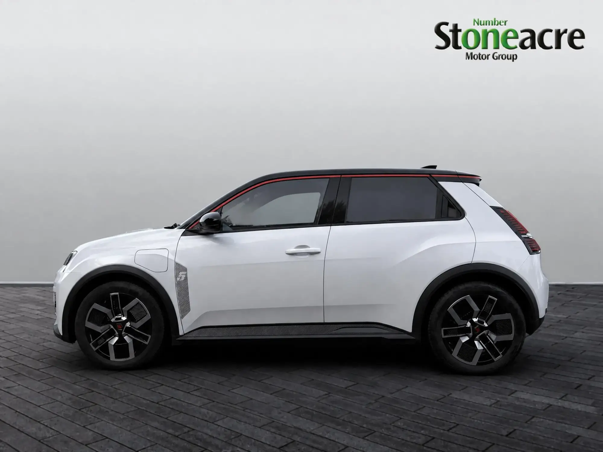 Renault 5 E-Tech Electric Image 6 Renault 5 E-Tech Electric Image 6