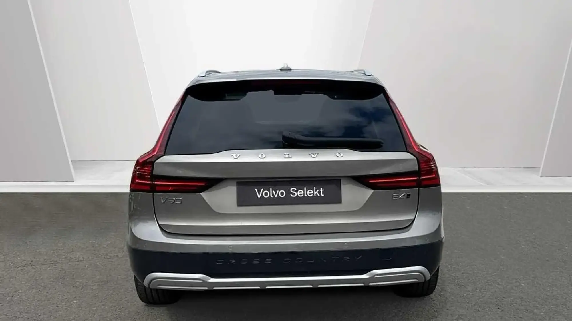 Volvo V90 Cross Country Image 5
