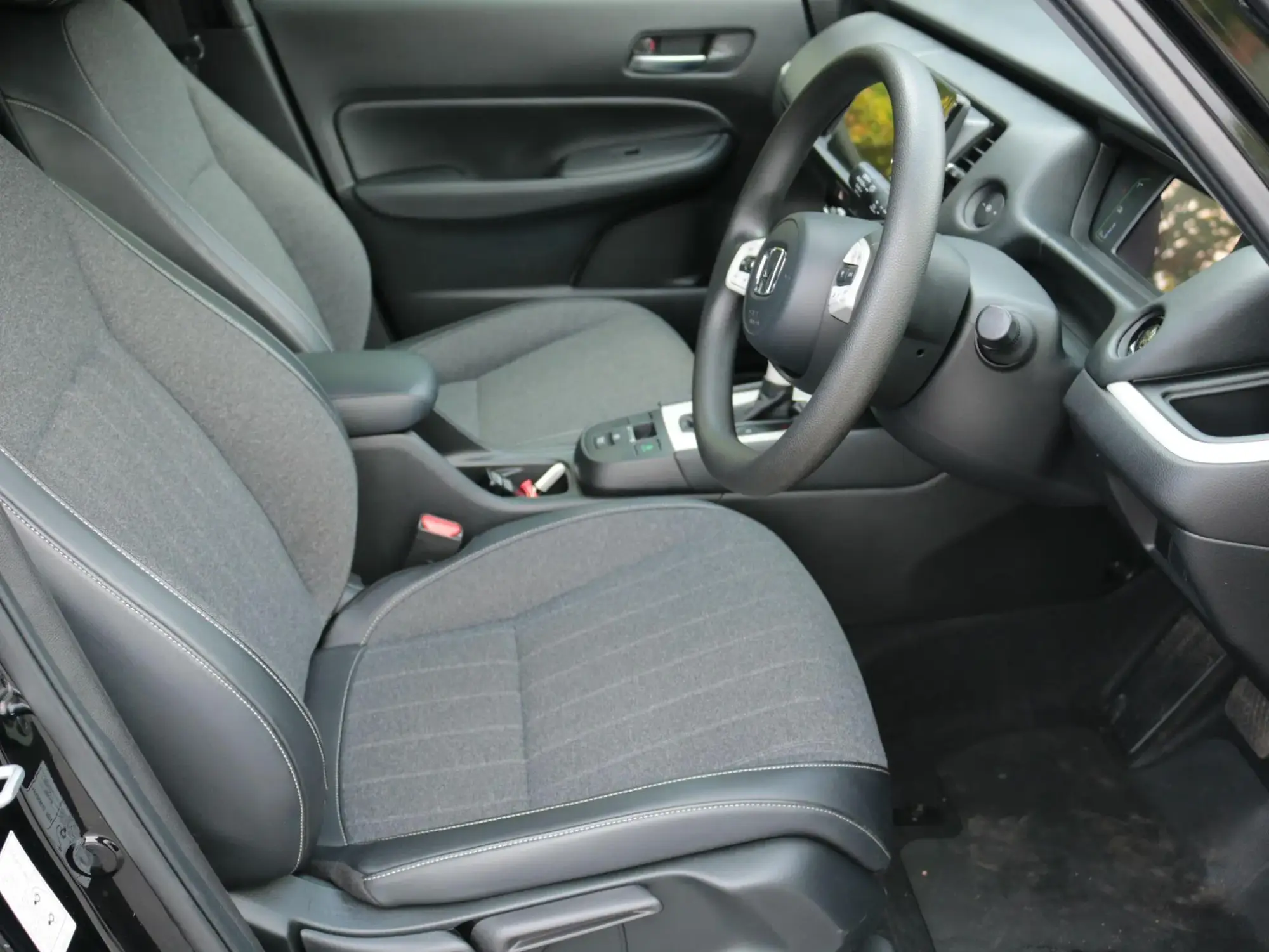 Honda Jazz Hybrid Image 11 Honda Jazz Hybrid Image 11