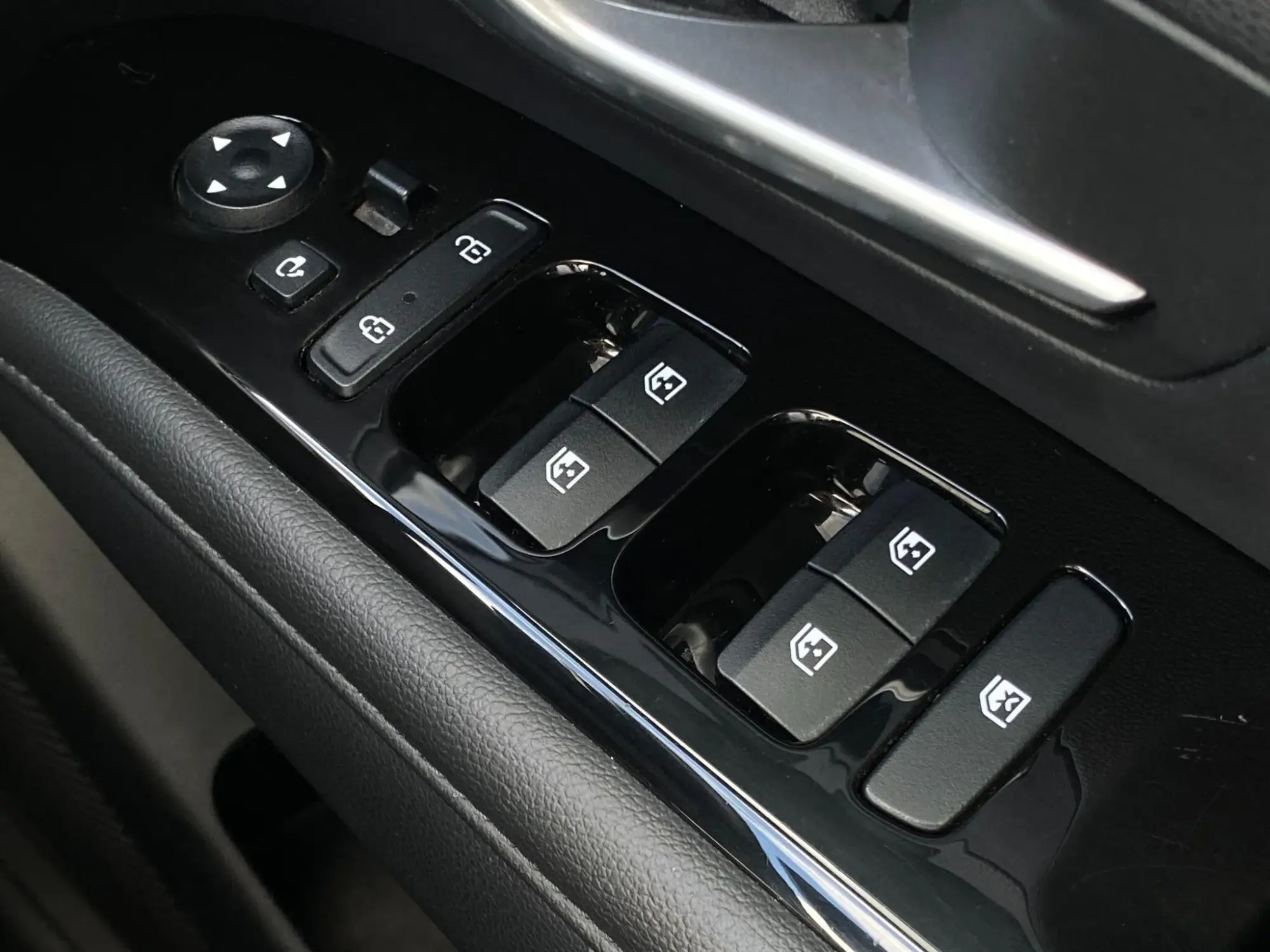 Hyundai TUCSON Hybrid Image 18 Hyundai TUCSON Hybrid Image 18