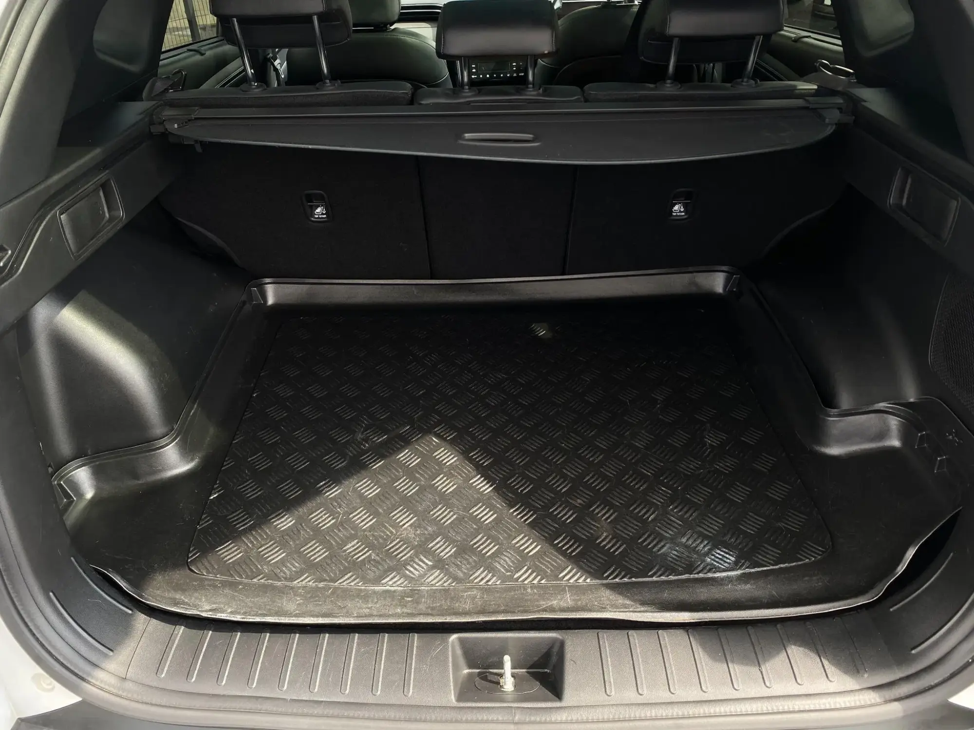 Hyundai TUCSON Hybrid Image 39 Hyundai TUCSON Hybrid Image 39