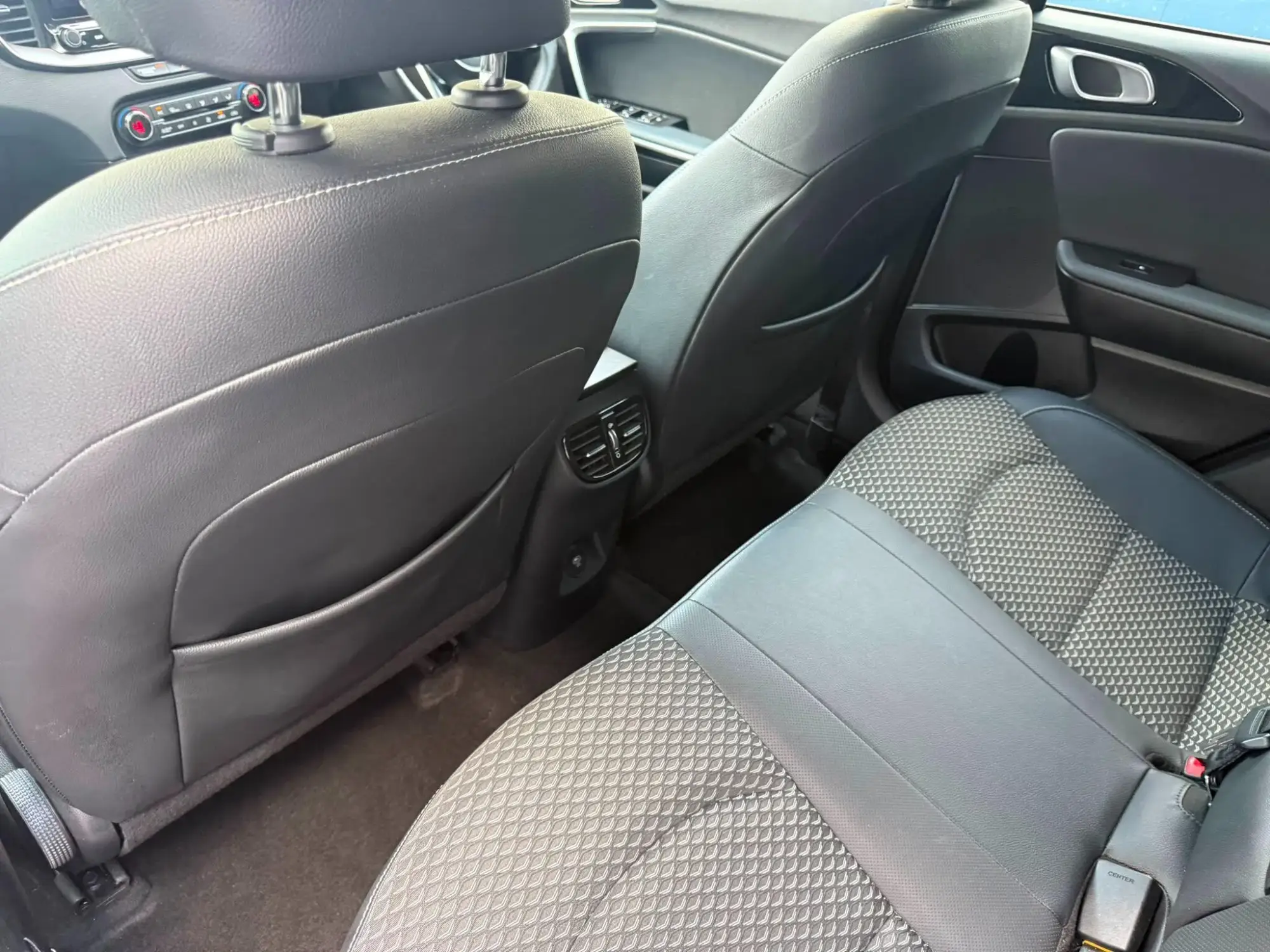 Kia XCeed Plug-In Hybrid Image 13 Kia XCeed Plug-In Hybrid Image 13