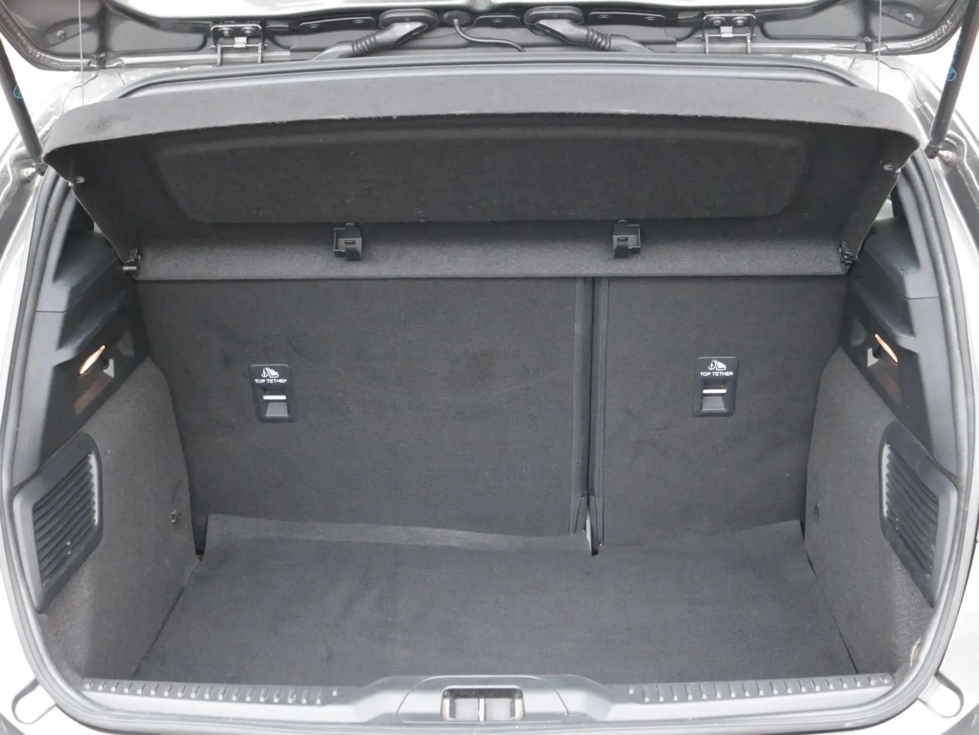 Ford Focus Image 12 Ford Focus Image 12