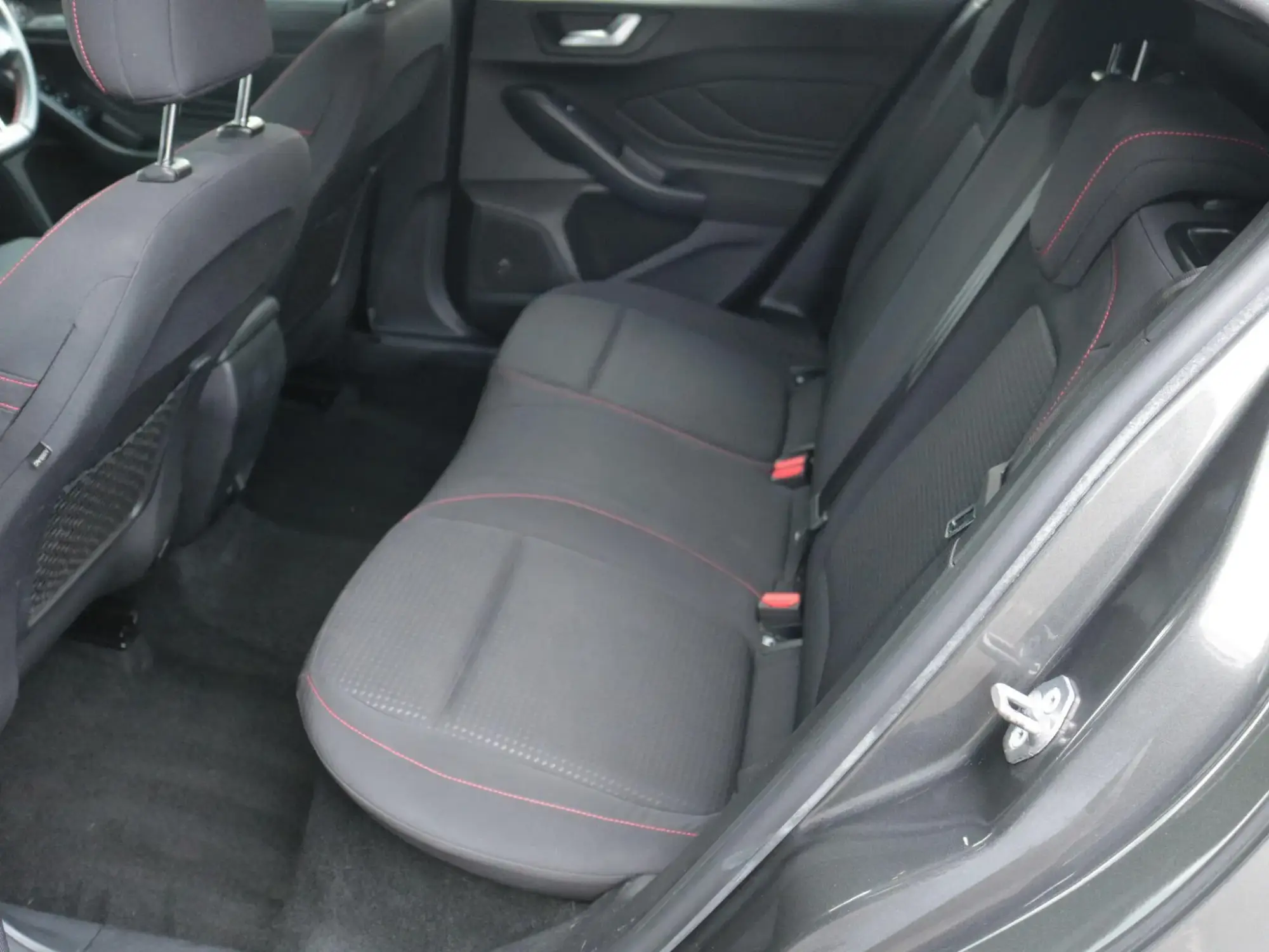 Ford Focus Image 24 Ford Focus Image 24