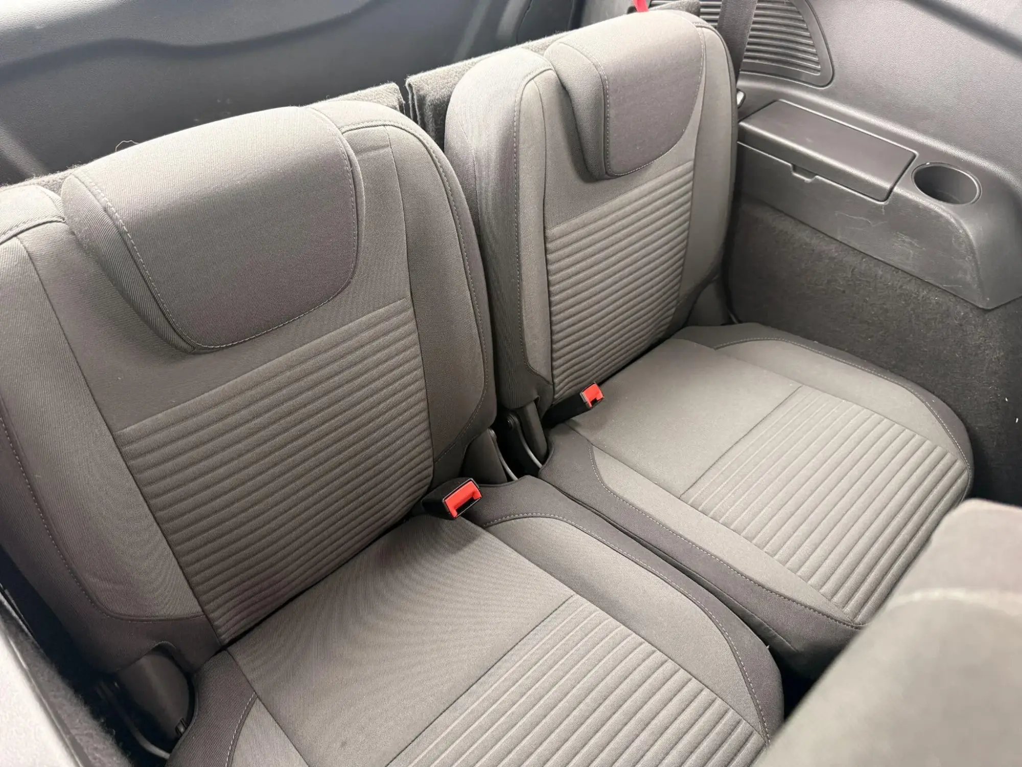 Ford Grand C-Max Image 14 Ford Grand C-Max Image 14