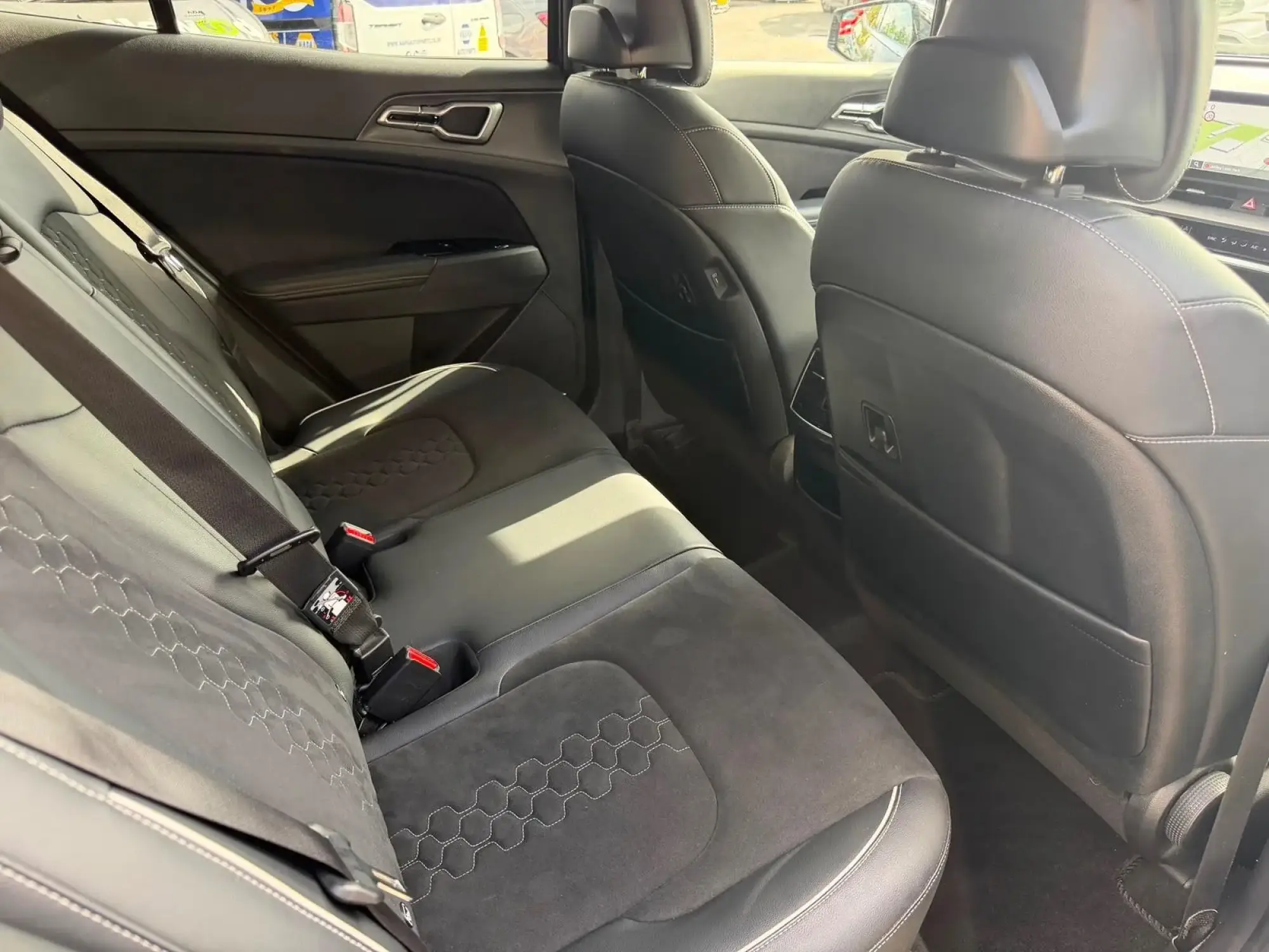 Kia Sportage Image 14