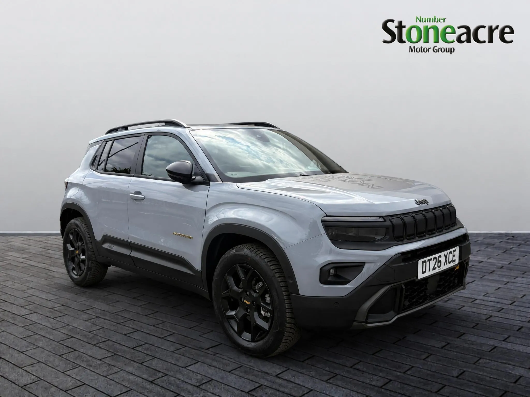 Jeep Avenger E-Hybrid listing photo