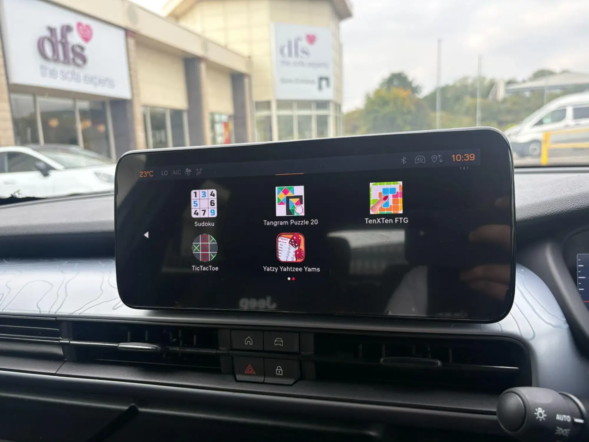 Jeep Avenger e-Hybrid Image 32