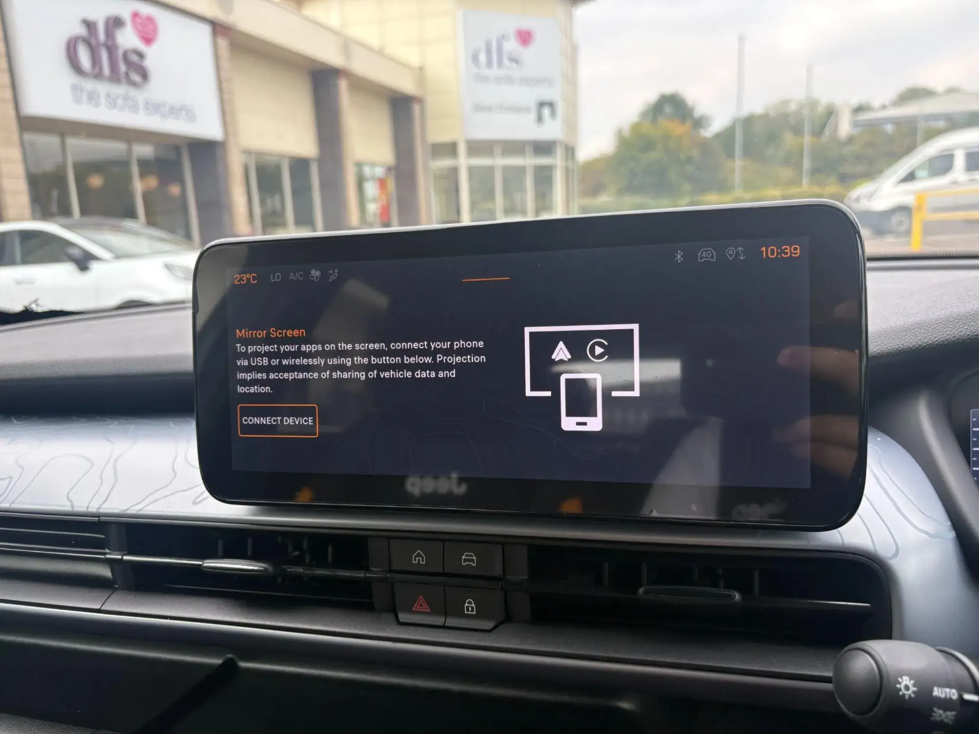 Jeep Avenger e-Hybrid Image 34