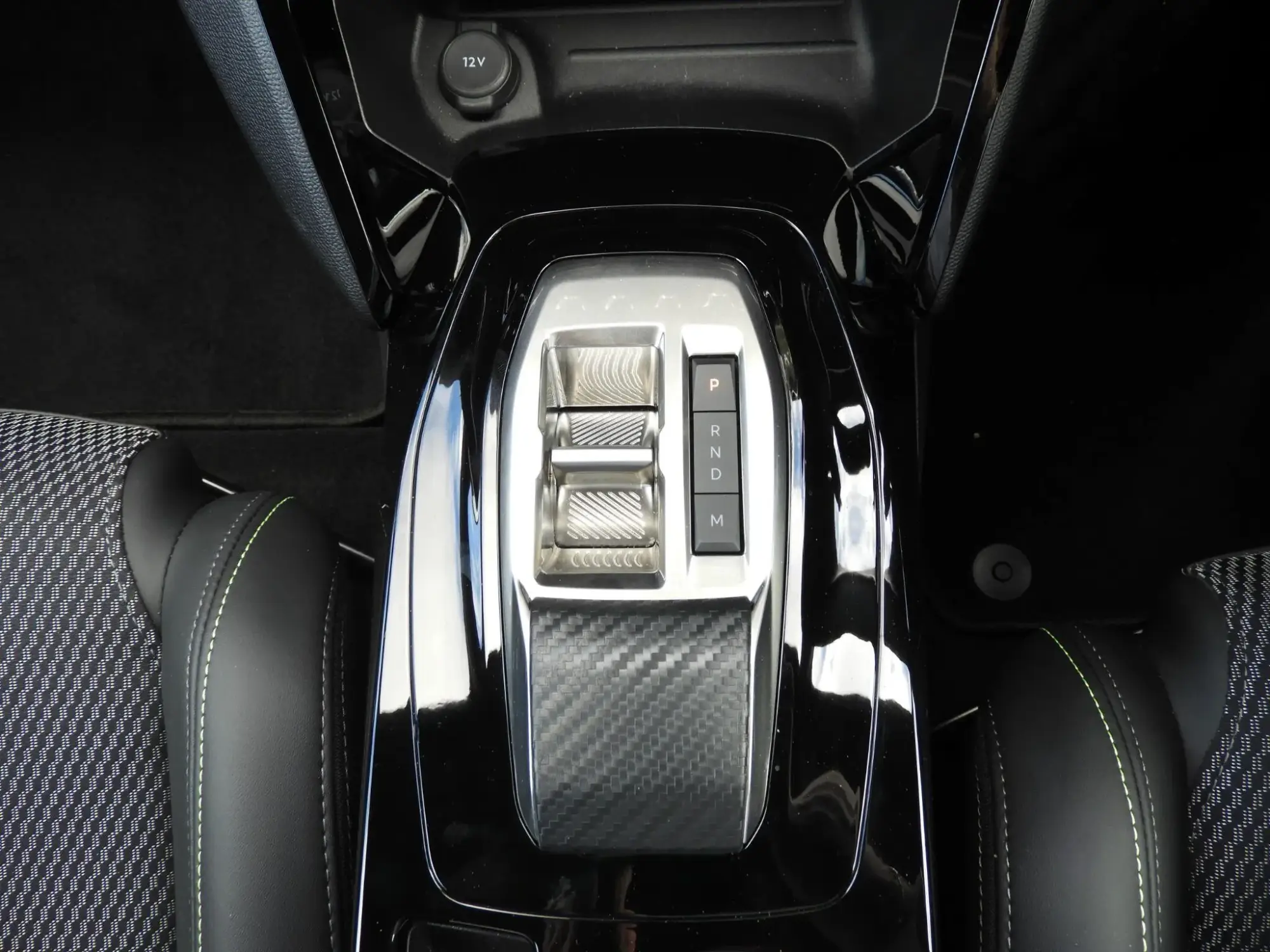 Peugeot 208 Image 11 Peugeot 208 Image 11