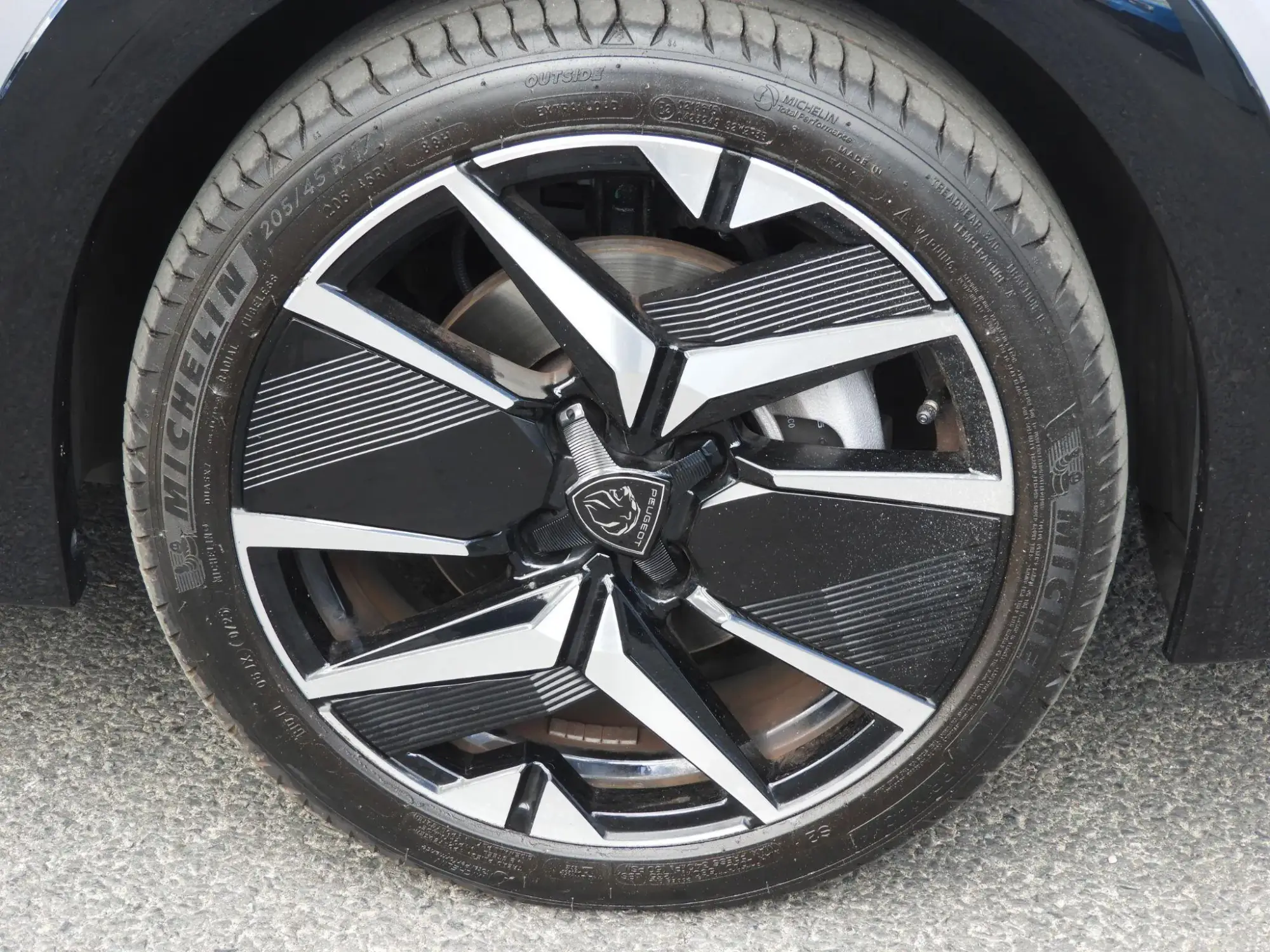 Peugeot 208 Image 19 Peugeot 208 Image 19