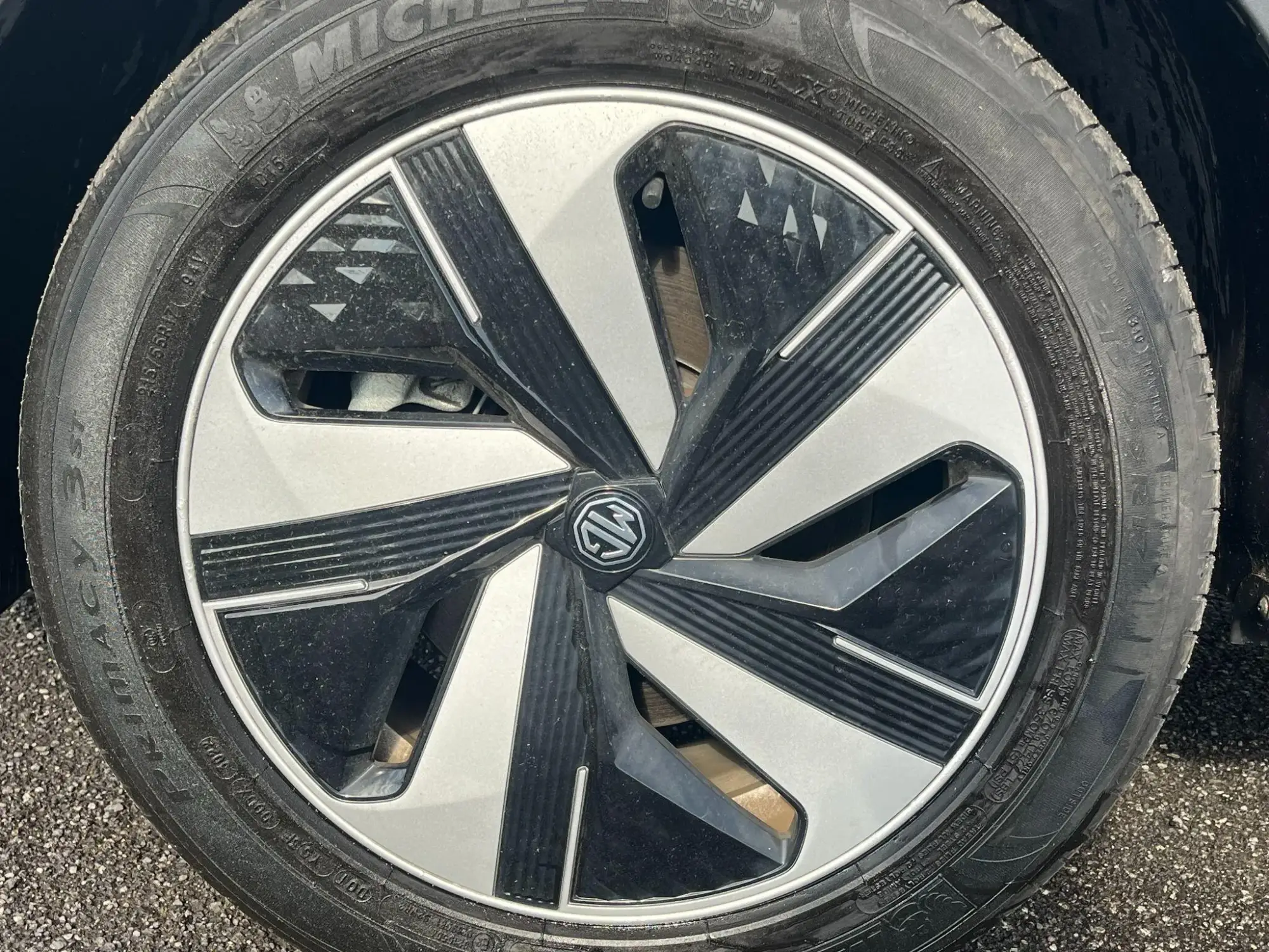 MG ZS EV Image 13