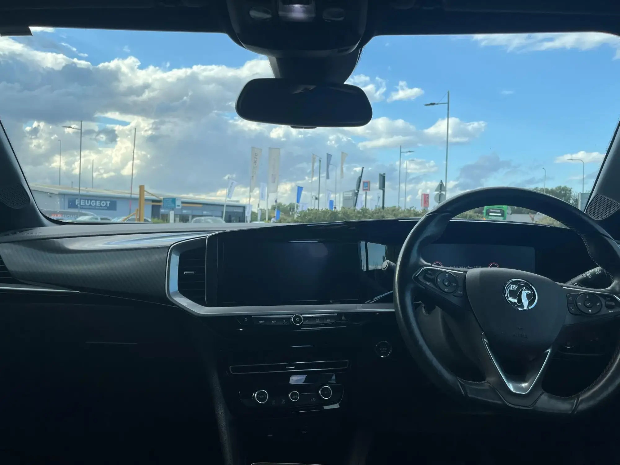 Vauxhall Mokka Electric Image 13