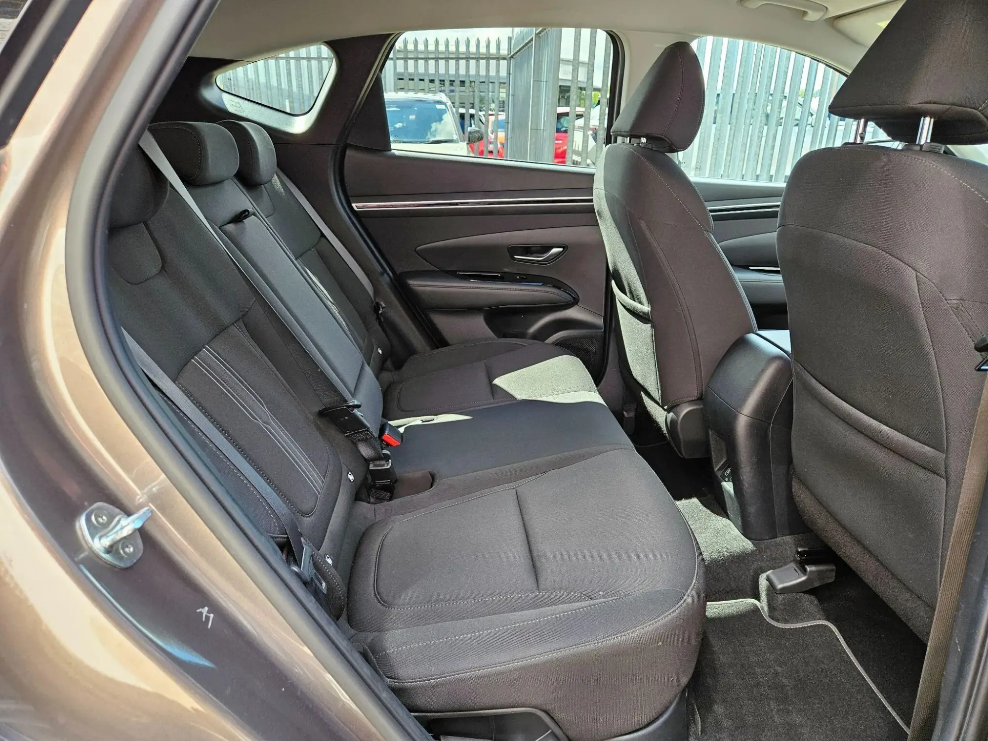 Hyundai TUCSON Hybrid Image 17 Hyundai TUCSON Hybrid Image 17