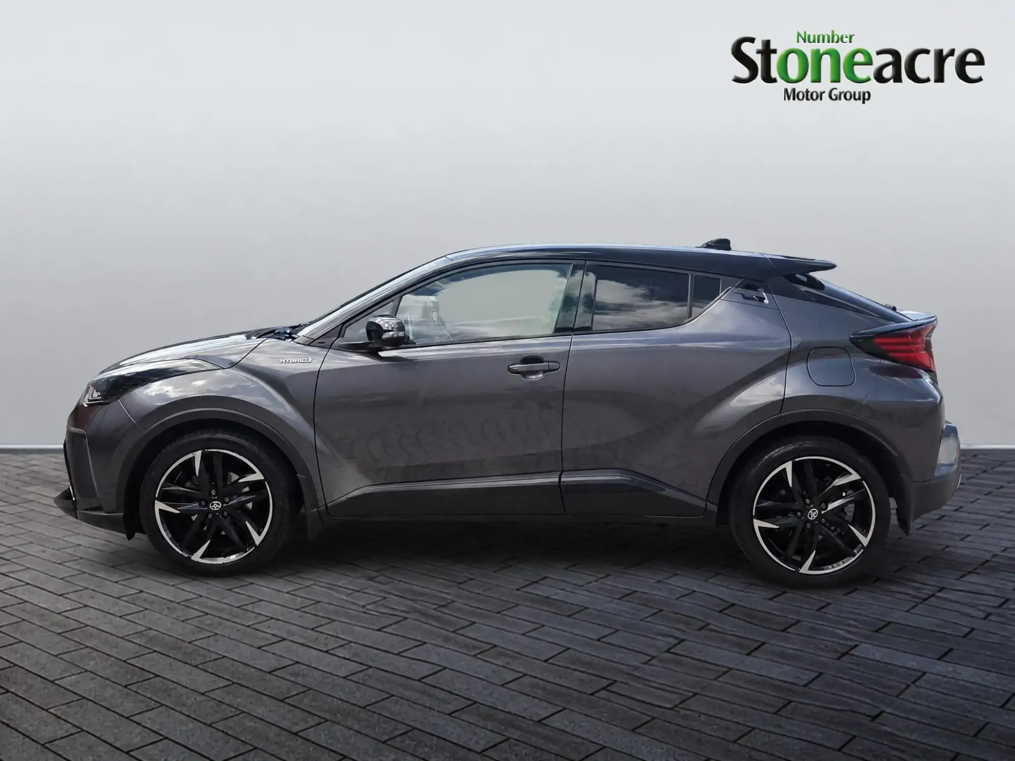 Toyota C-HR Self-Charging Hybrid Image 6