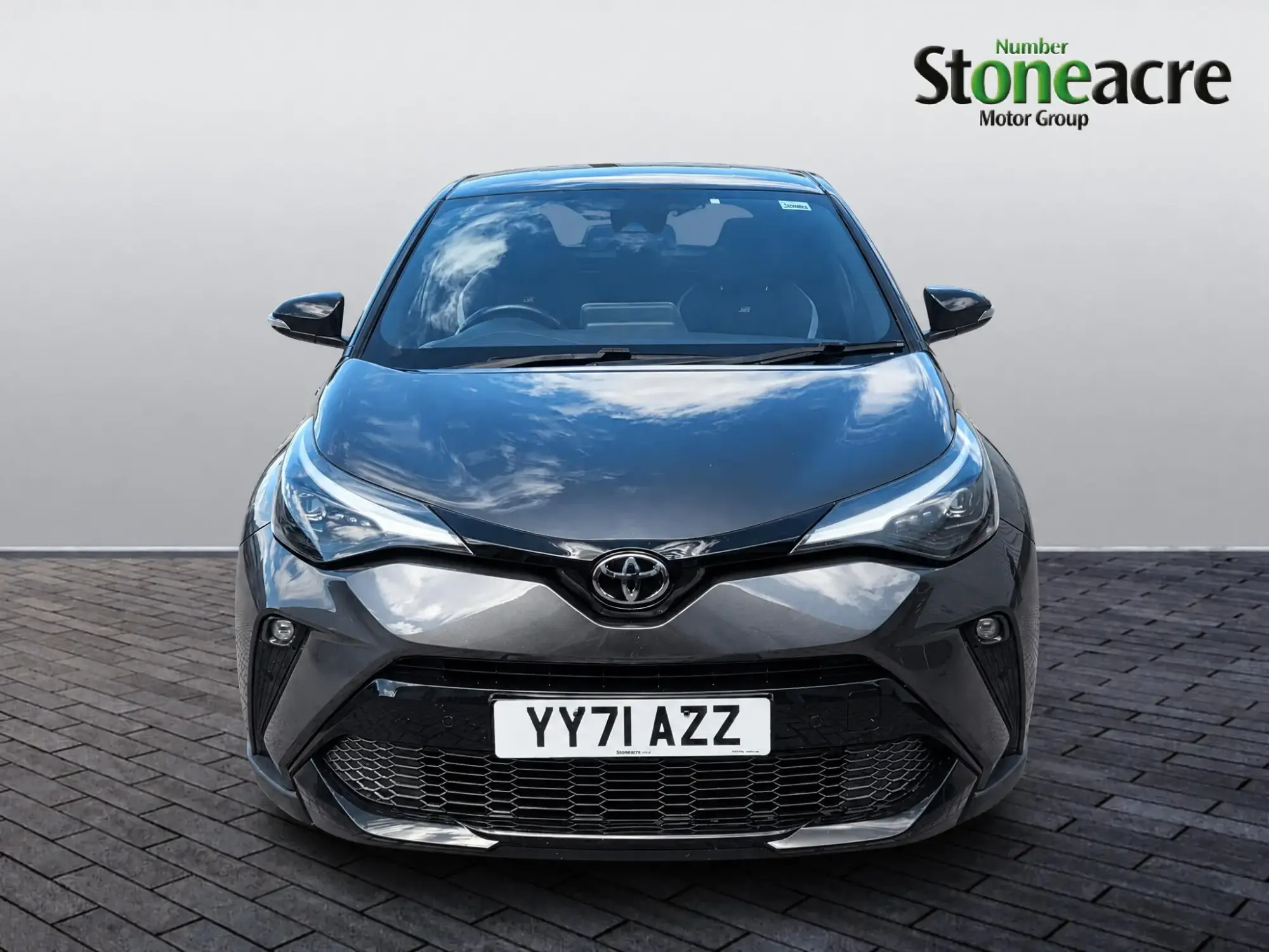 Toyota C-HR Self-Charging Hybrid Image 8
