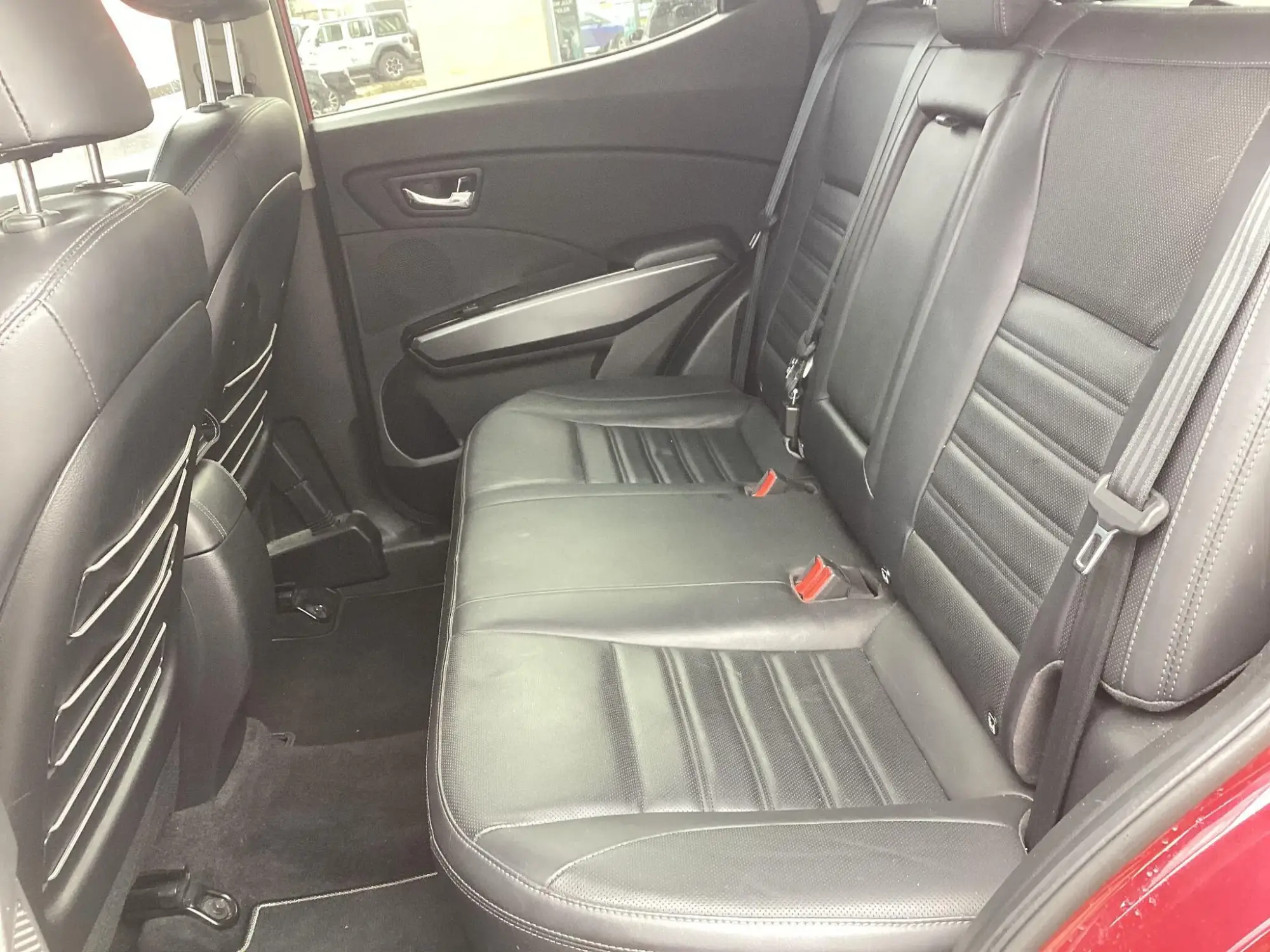 SSangyong Tivoli Image 13