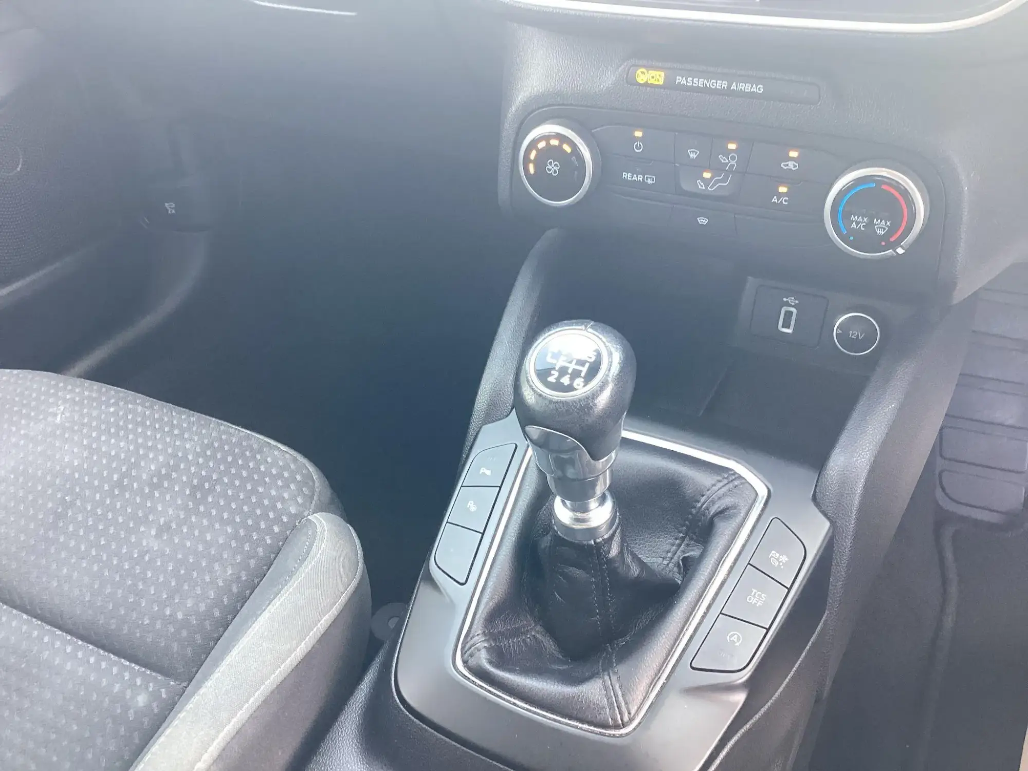 Ford Focus Image 20
