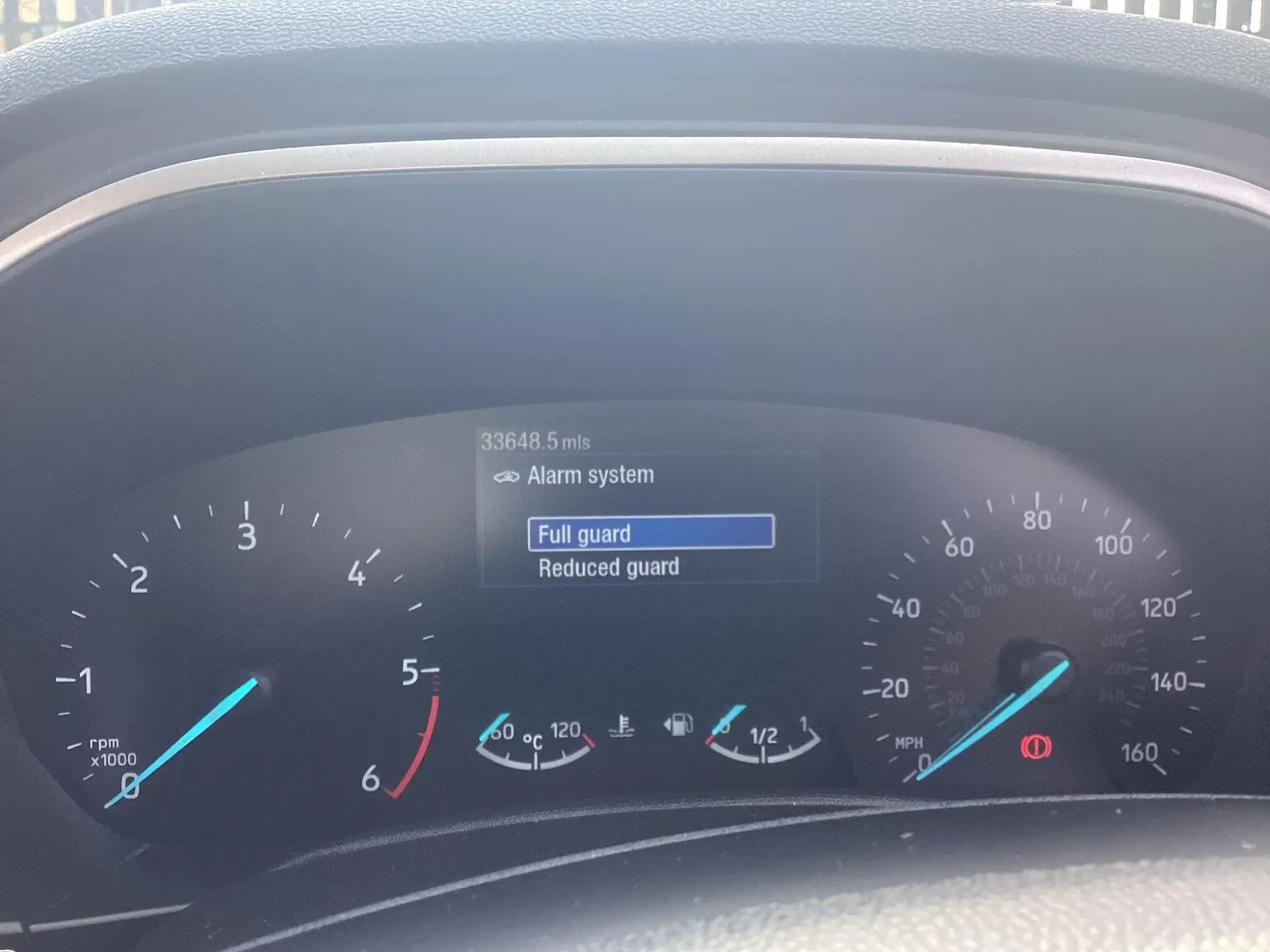 Ford Focus Image 24