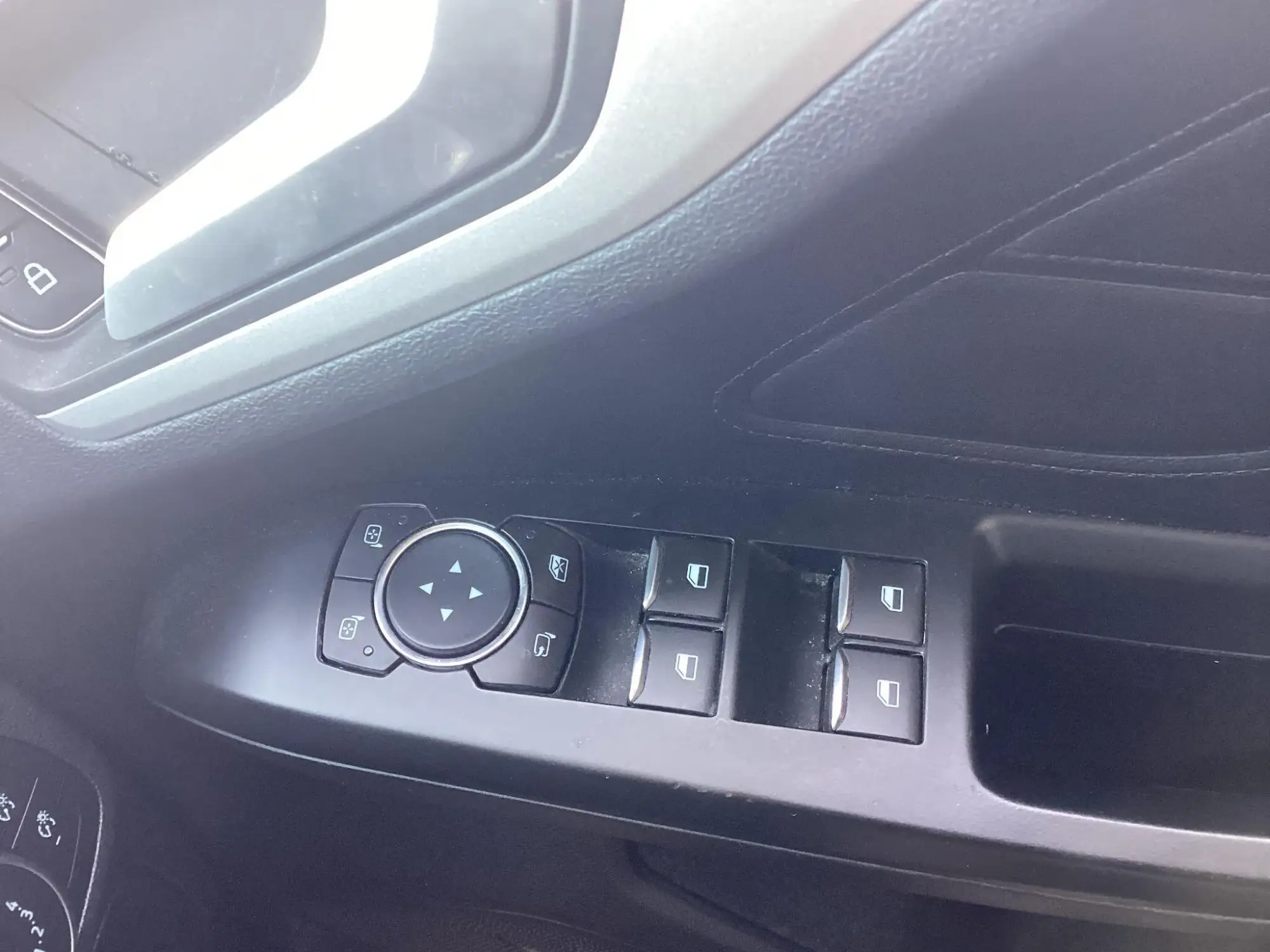 Ford Focus Image 26