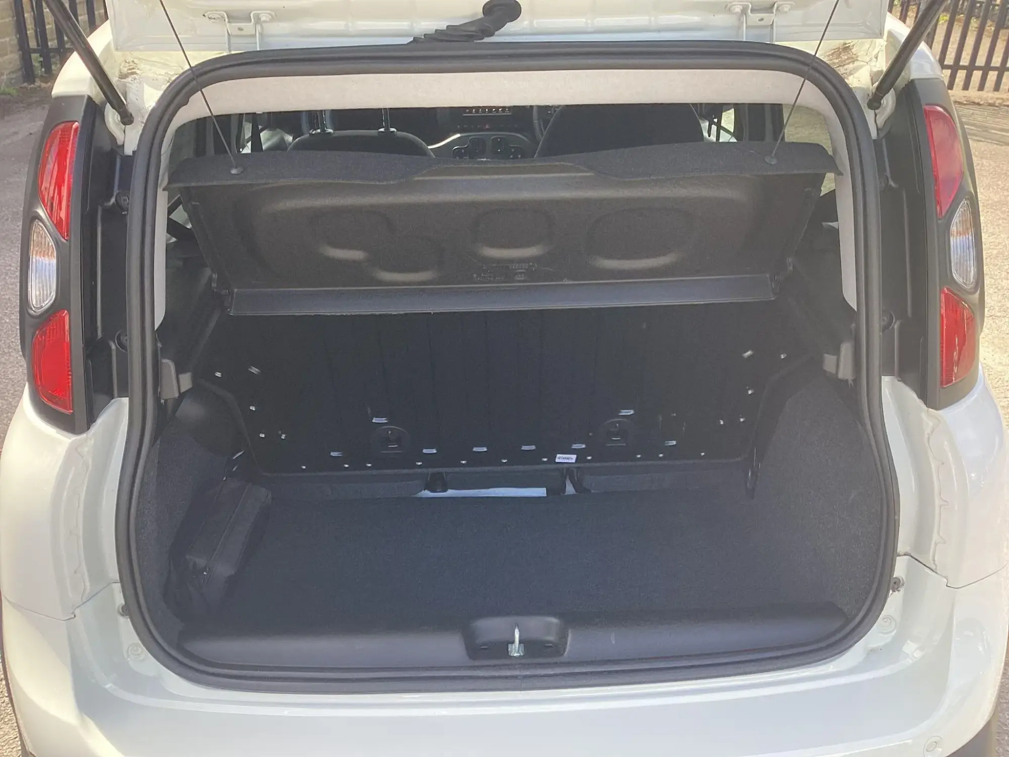 Fiat Panda Hybrid Image 10