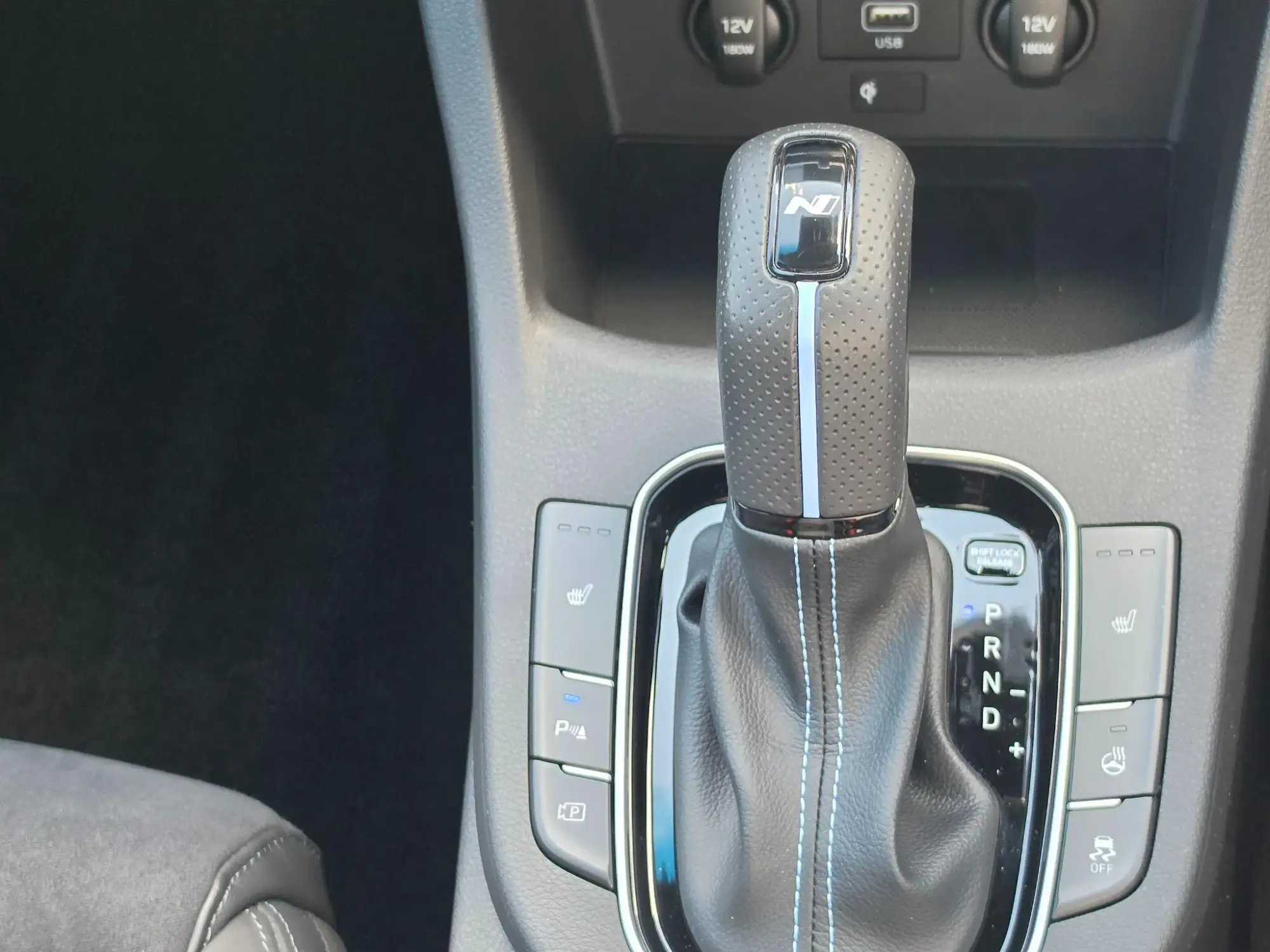 Hyundai i30 Image 8 Hyundai i30 Image 8