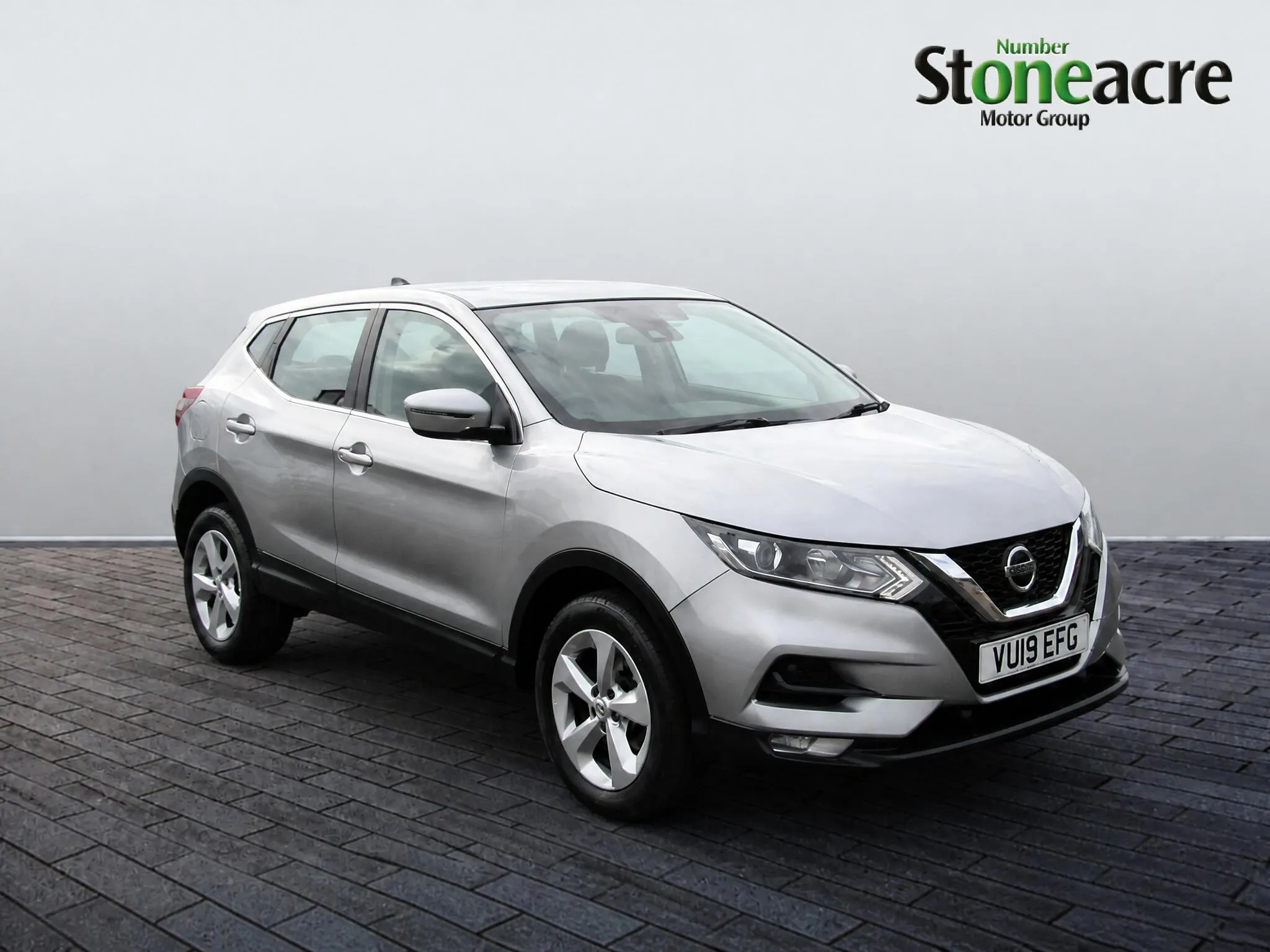 Nissan Qashqai undefined 1.3 DiG-T Acenta Premium 5dr