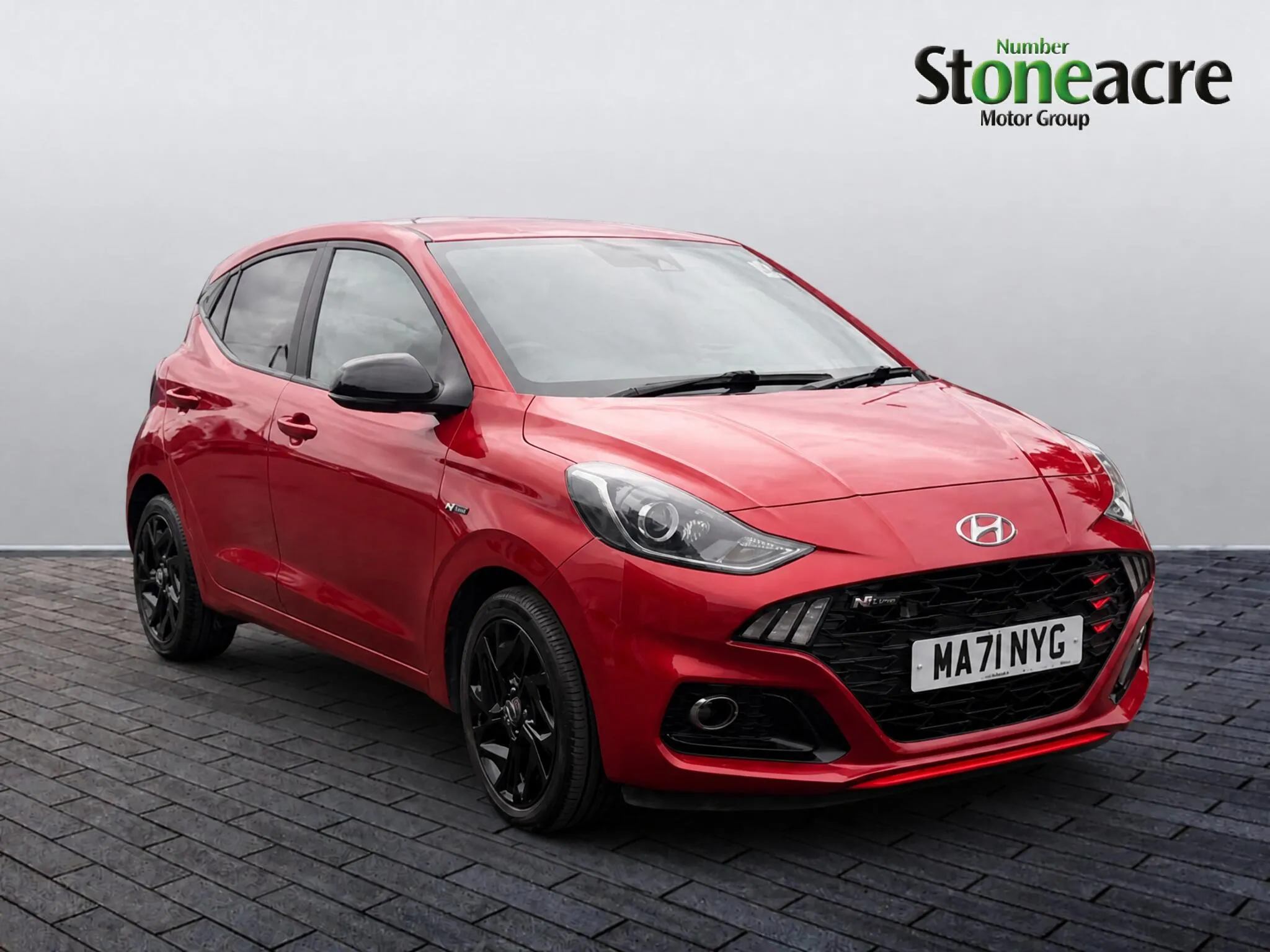 Hyundai i10 Hyundai i10