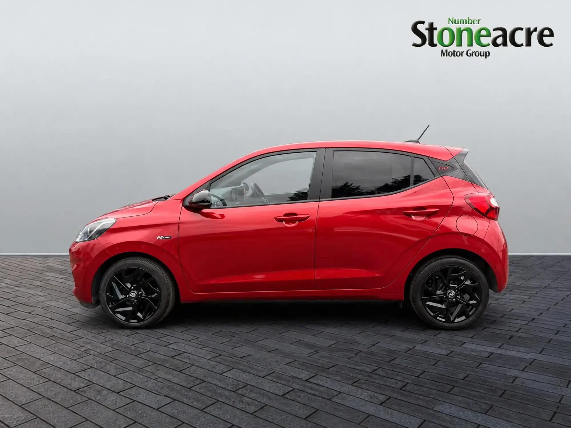 Hyundai i10 Image 12