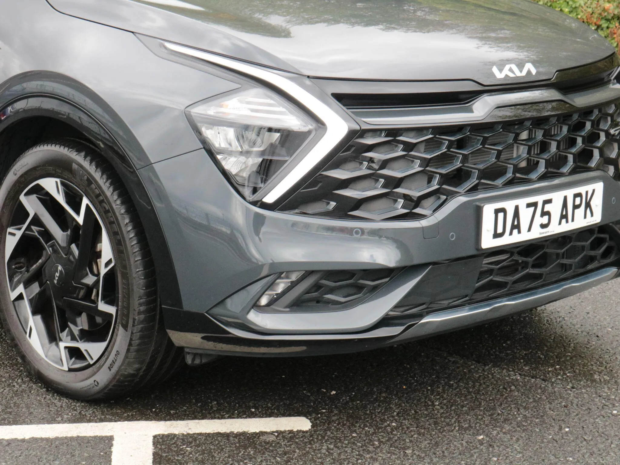 Kia Sportage Plug-In Hybrid listing photo