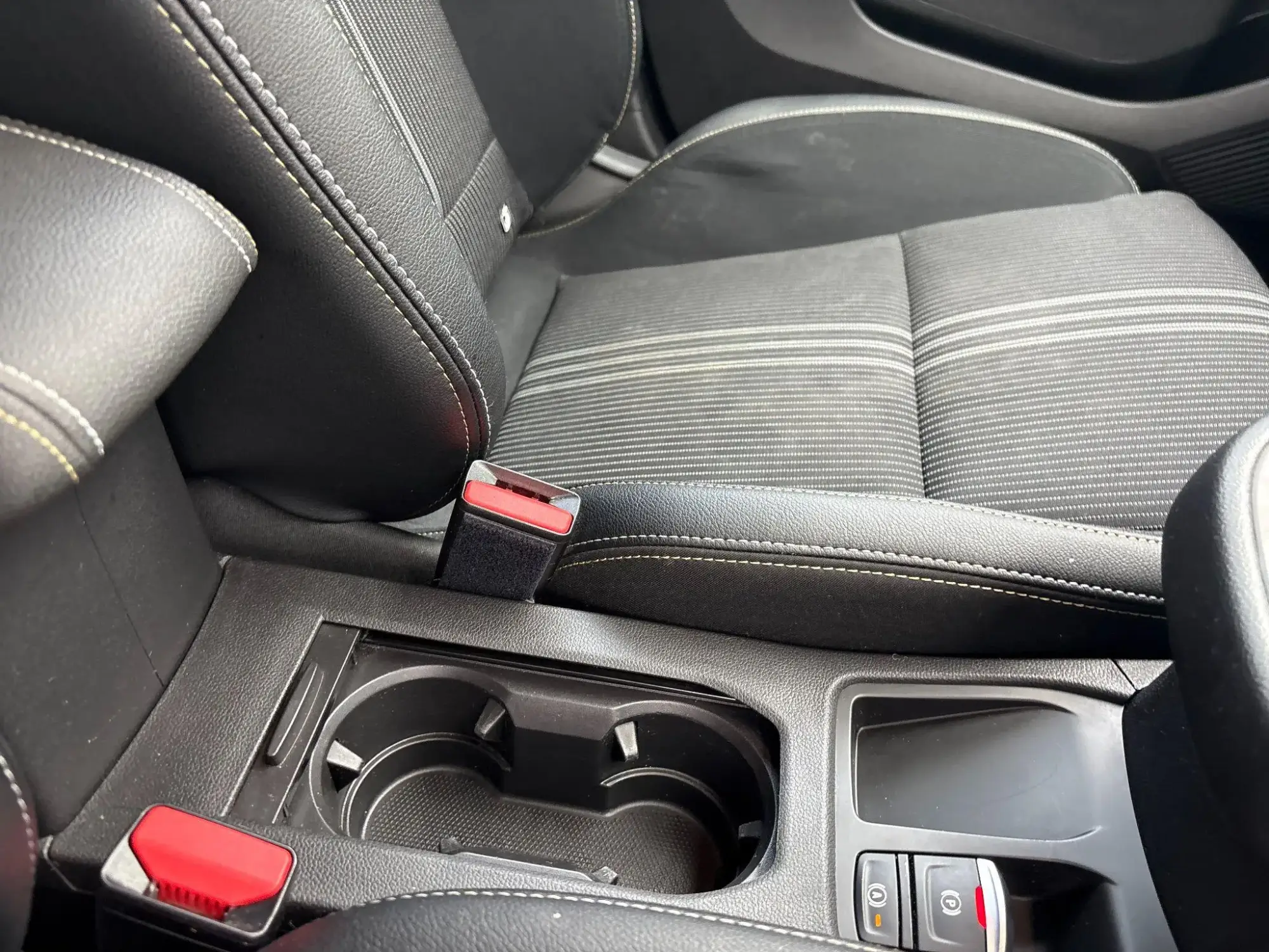 Renault Clio E-Tech Image 20 Renault Clio E-Tech Image 20