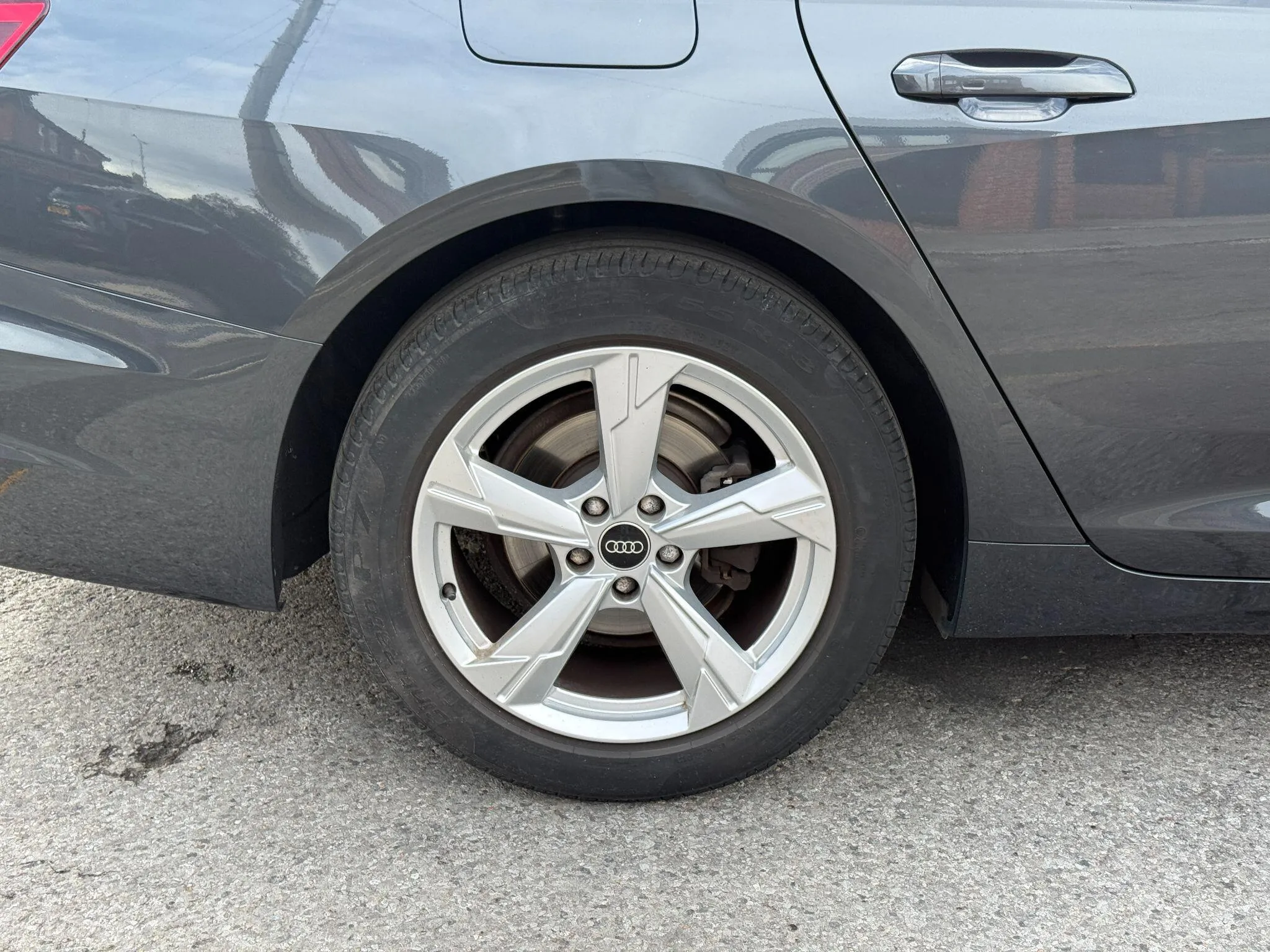 Audi A6 Saloon listing photo