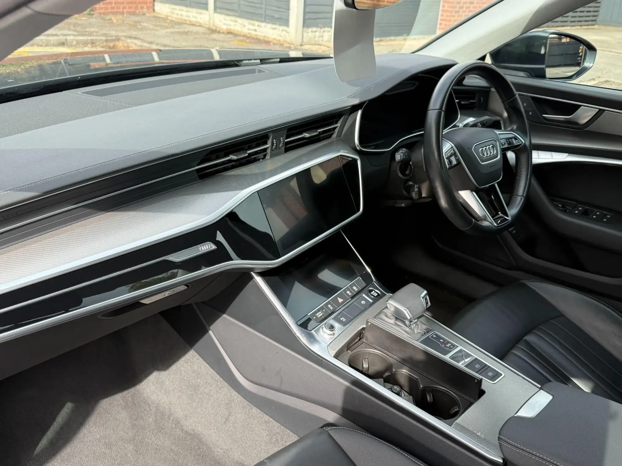 Audi A6 Saloon Image 9 Audi A6 Saloon Image 9