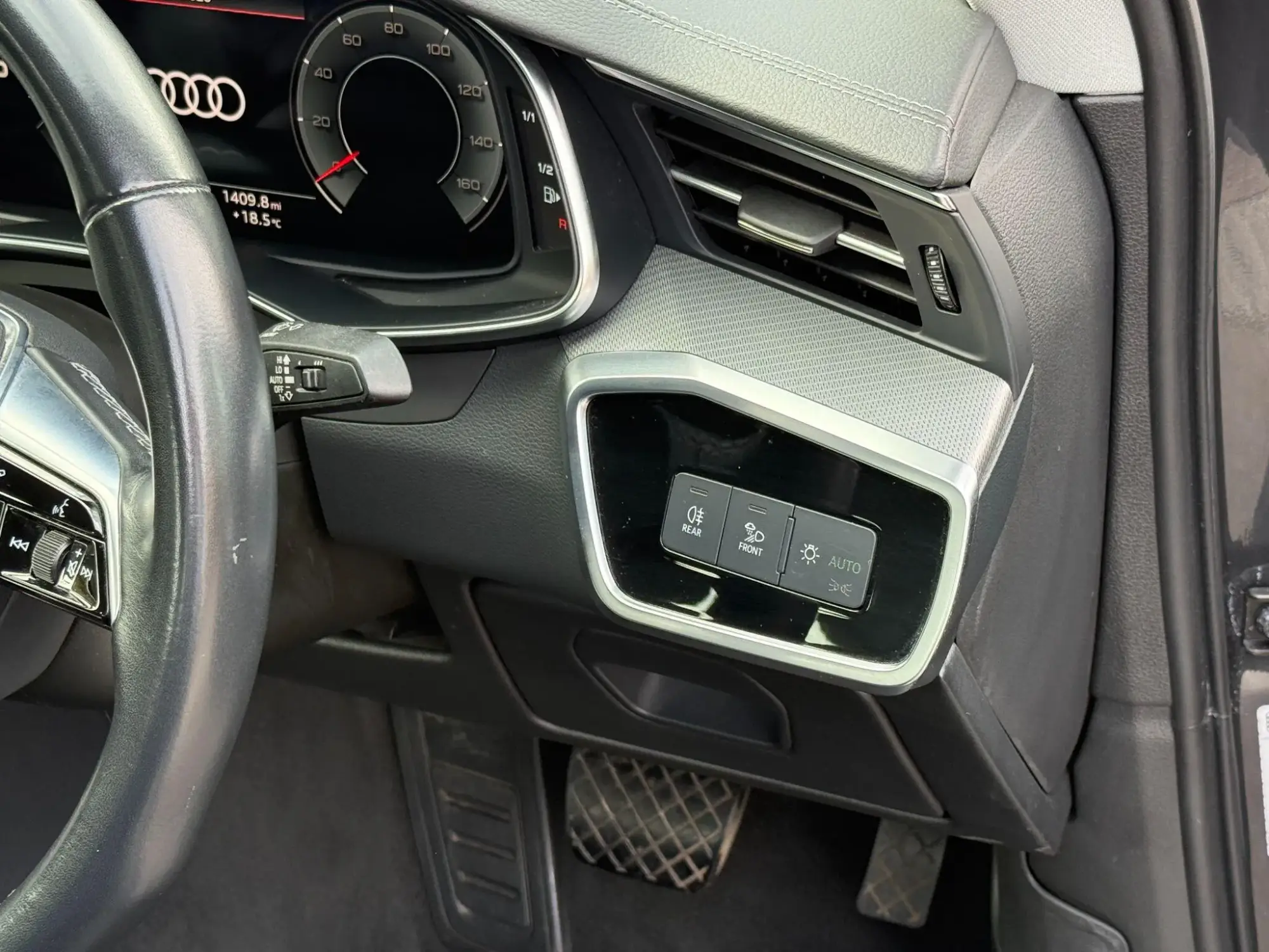 Audi A6 Saloon Image 17 Audi A6 Saloon Image 17