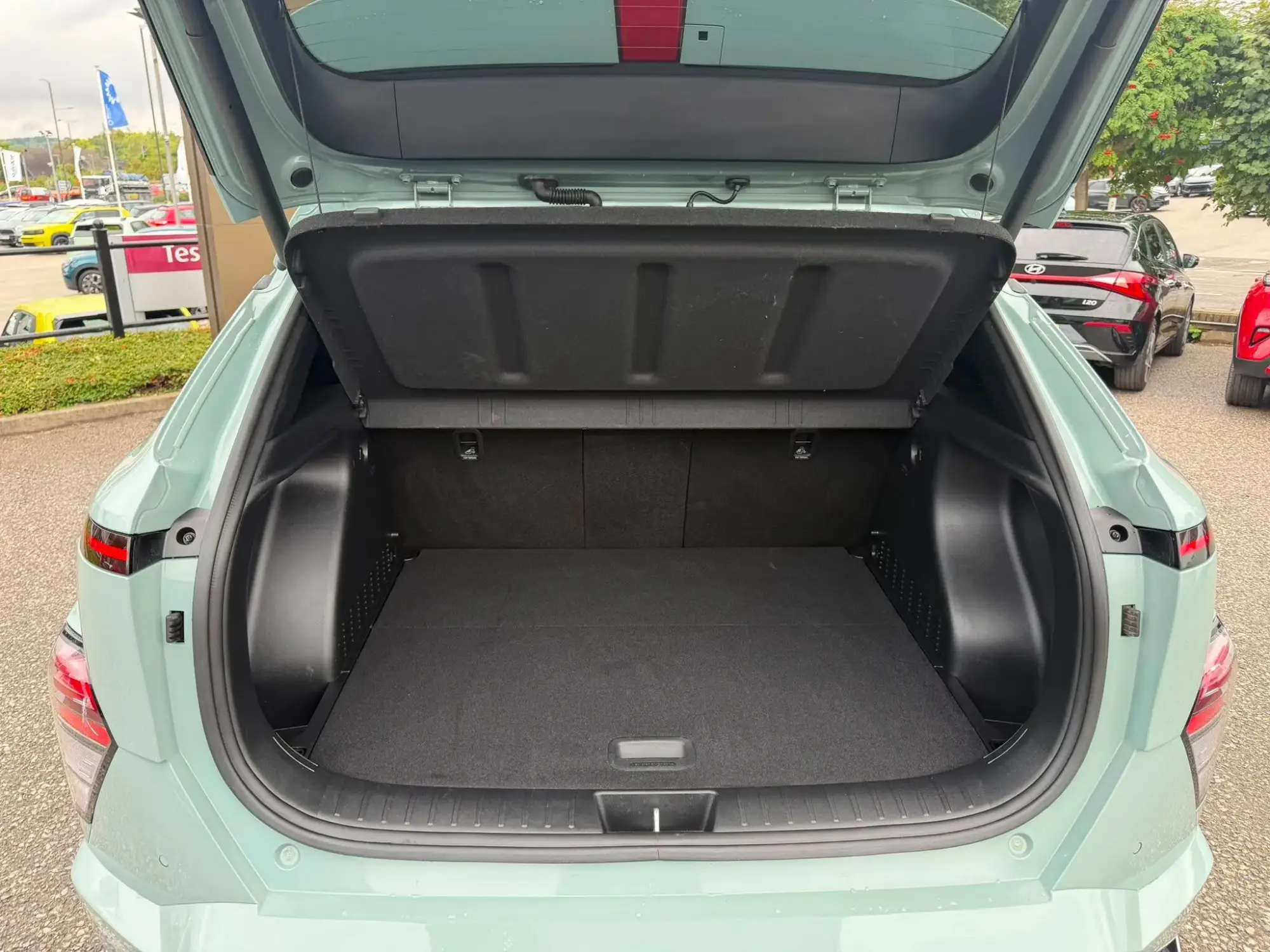 Hyundai KONA Image 9
