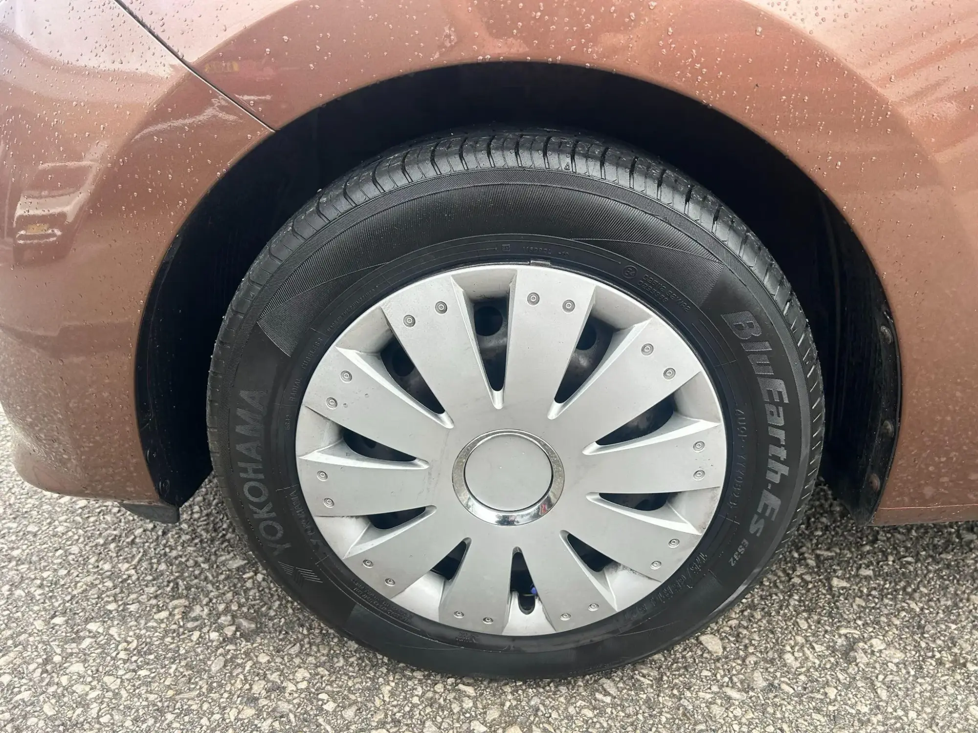 Hyundai i10 Image 12