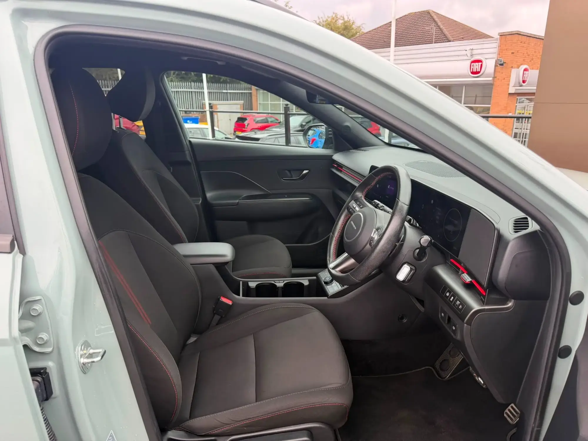 Hyundai KONA Image 15
