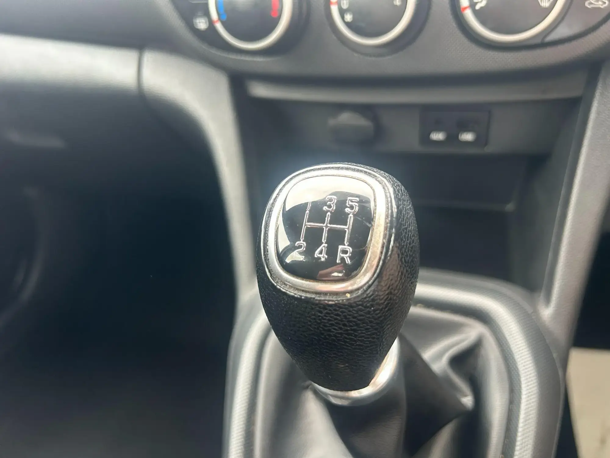 Hyundai i10 Image 22