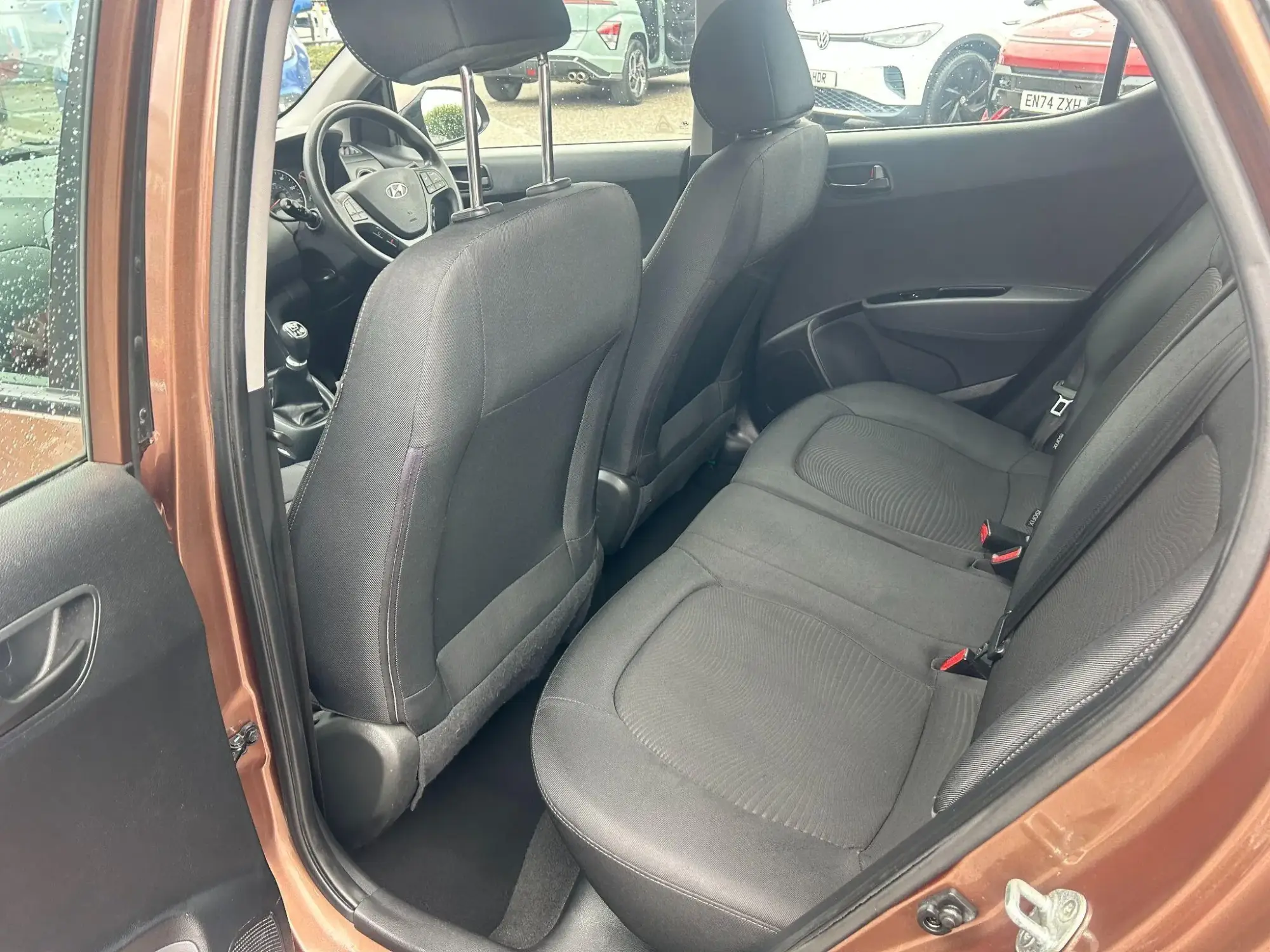 Hyundai i10 Image 25
