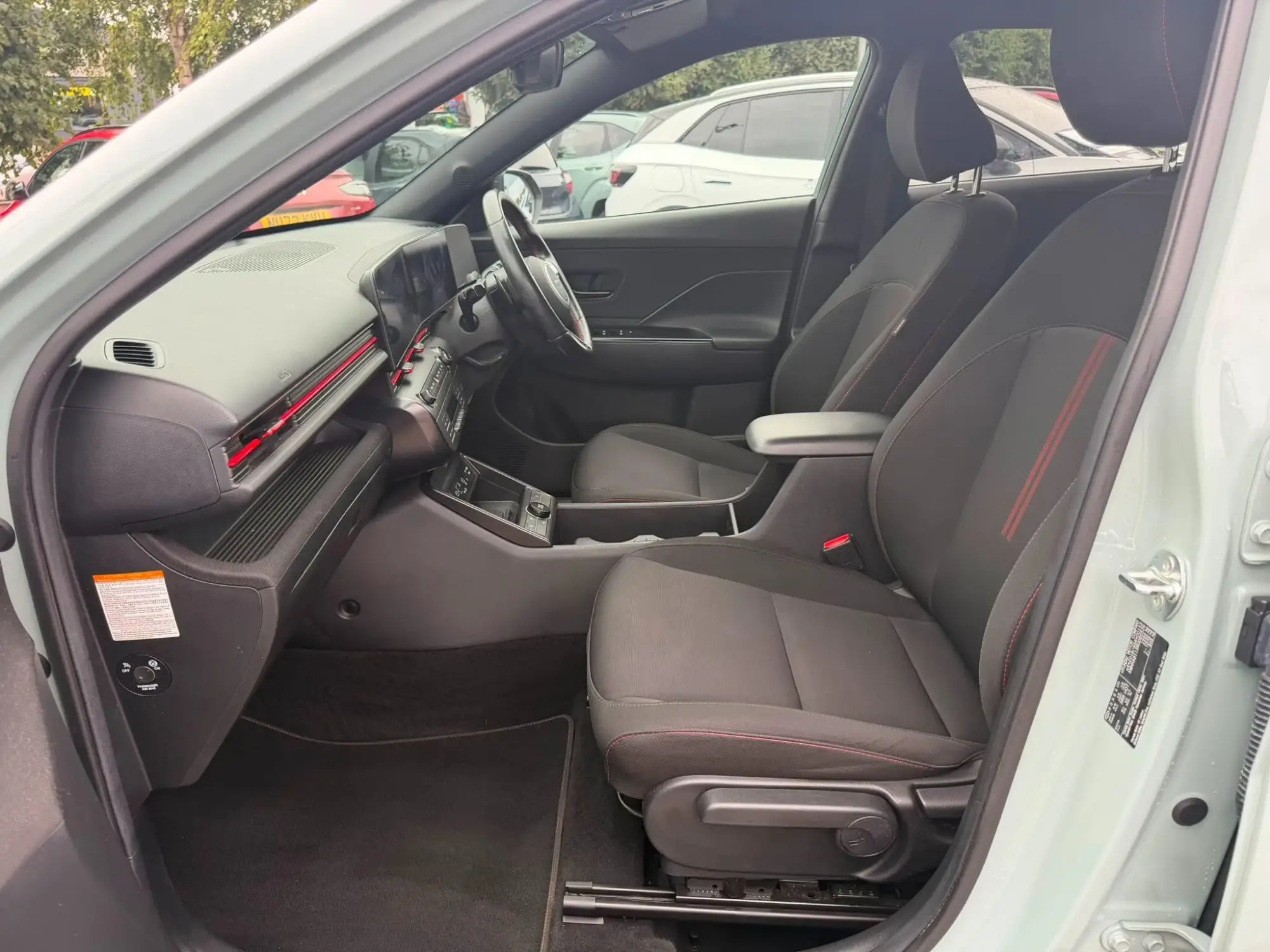 Hyundai KONA Image 28