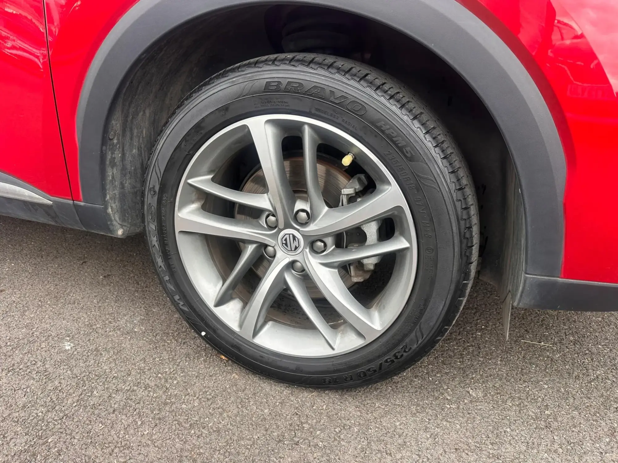 MG HS 1.5 T-GDI Exclusive SUV 5dr Petrol DCT Euro 6 (s/s) (162 ps) FD72LDE Image 1 MG HS 1.5 T-GDI Exclusive SUV 5dr Petrol DCT Euro 6 (s/s) (162 ps) FD72LDE Image 1