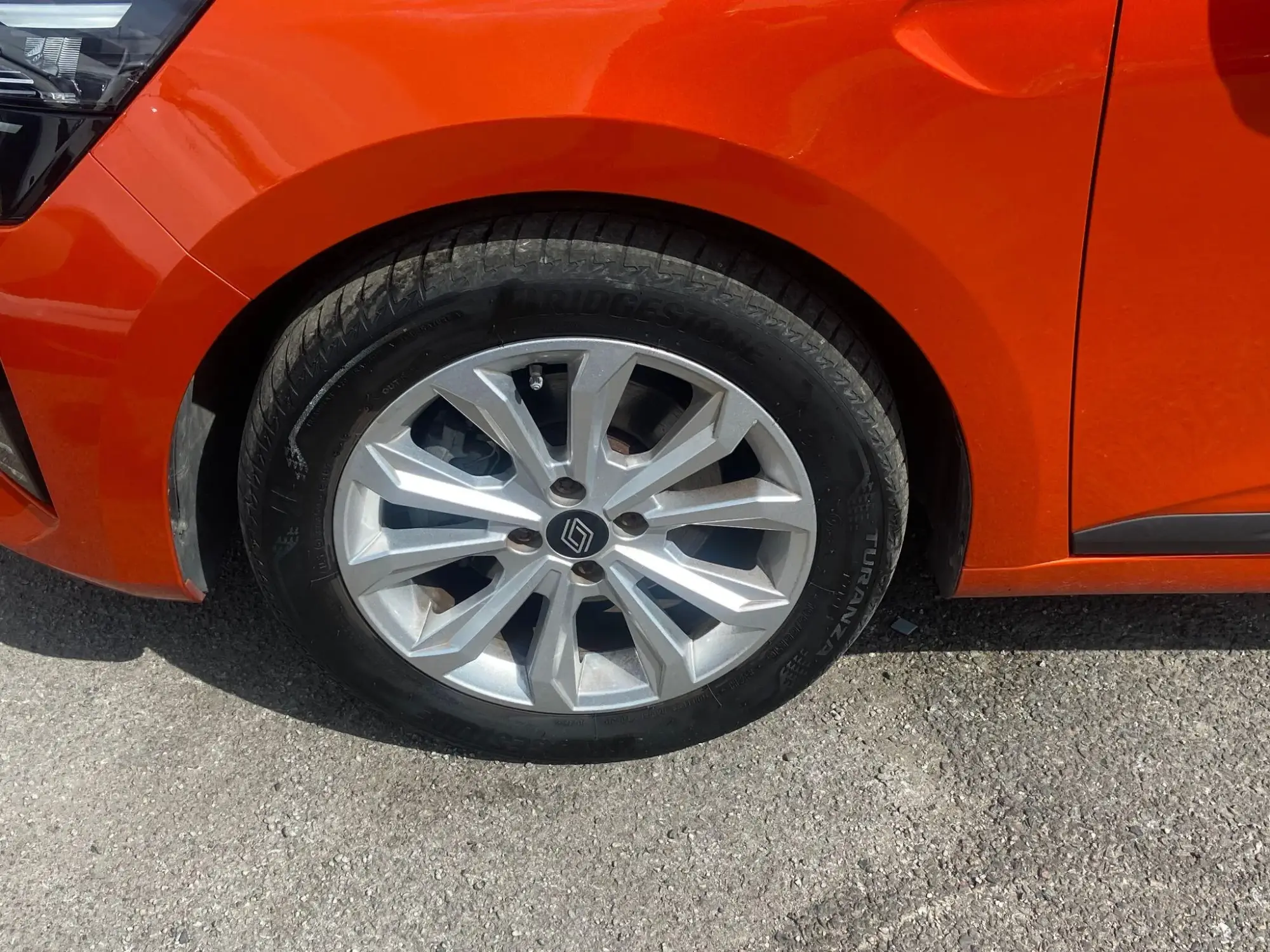 Renault Clio E-Tech Image 6