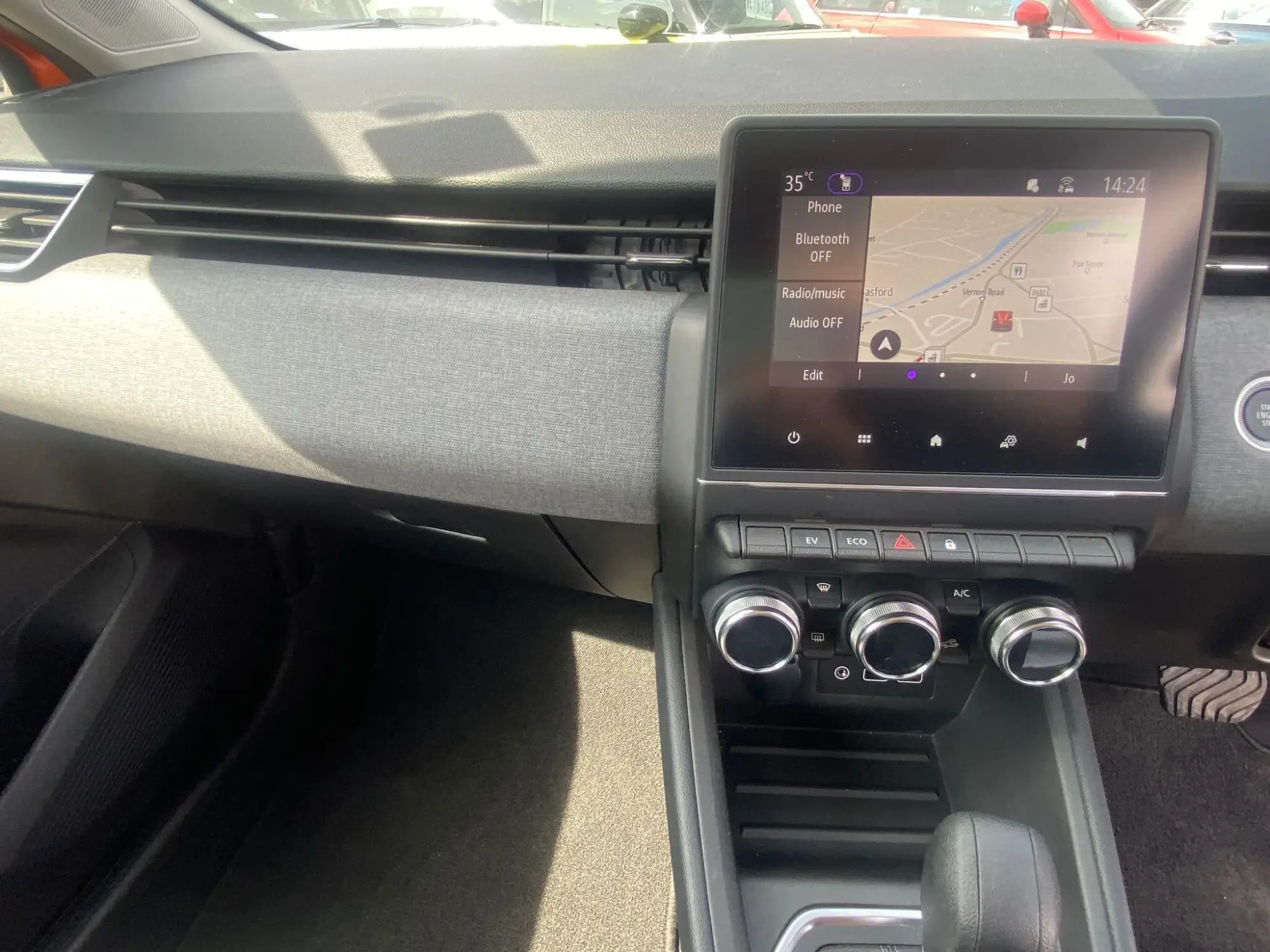Renault Clio E-Tech Image 7
