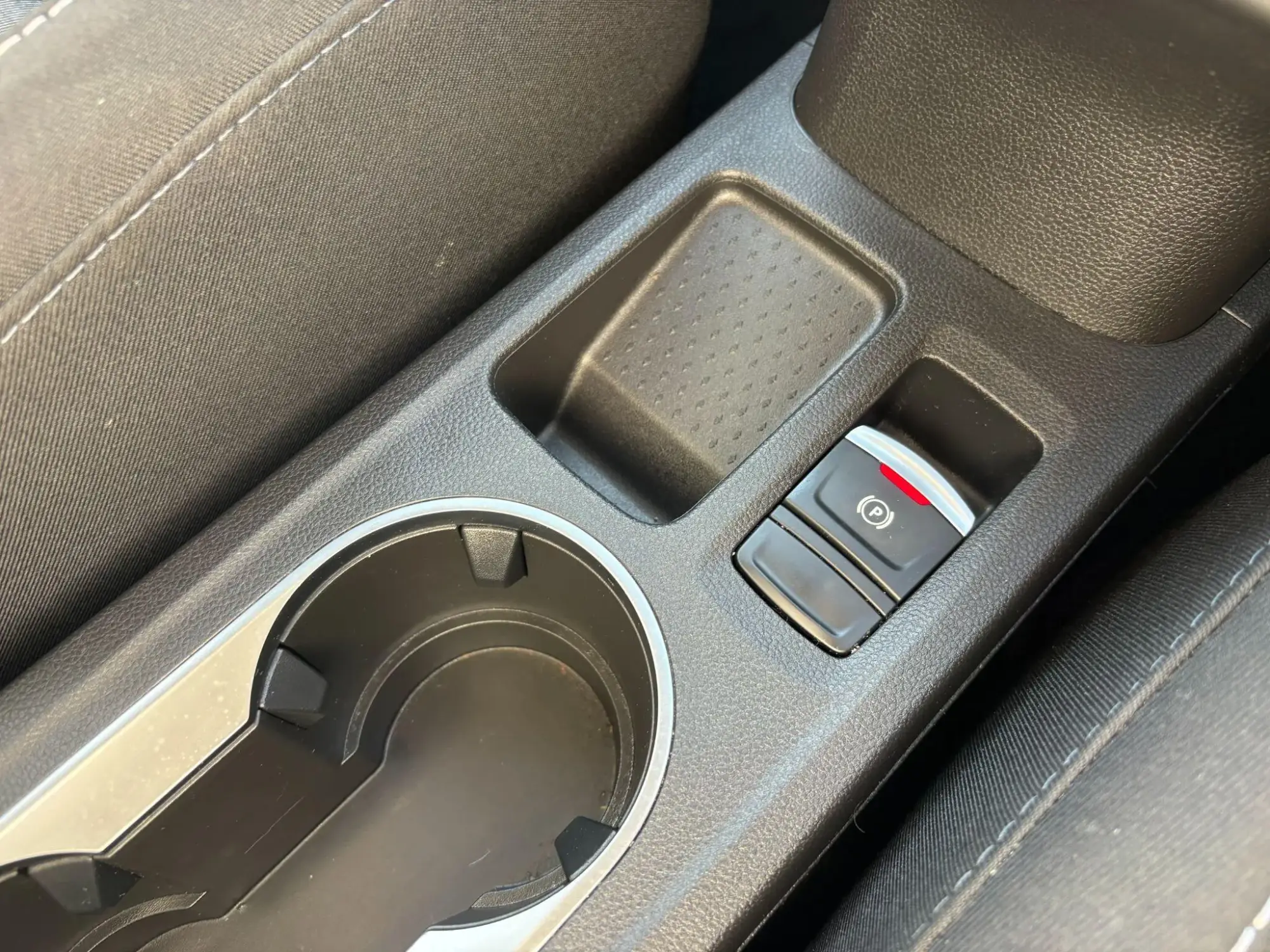 Renault Captur E-Tech Image 25