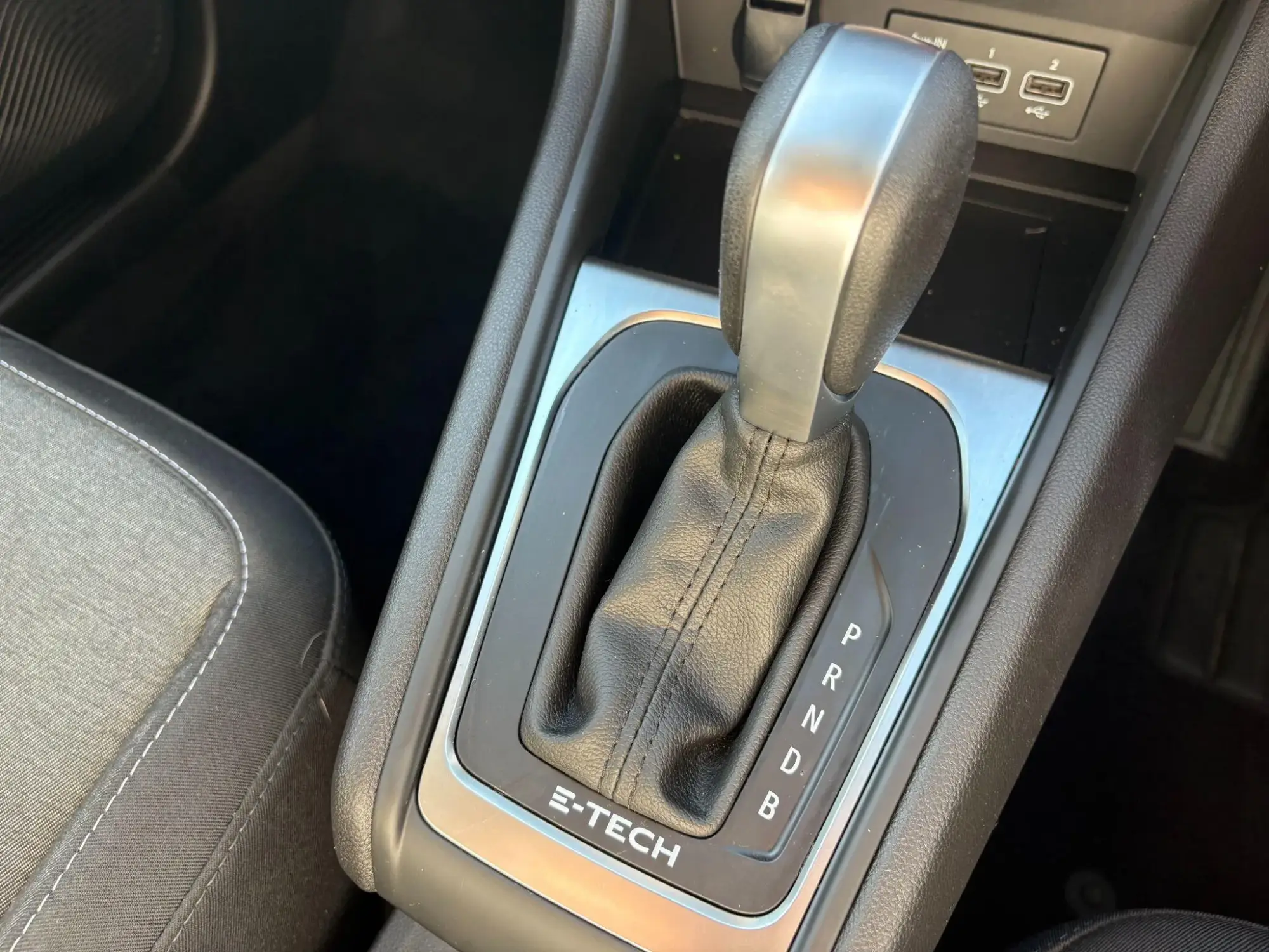 Renault Captur E-Tech Image 26